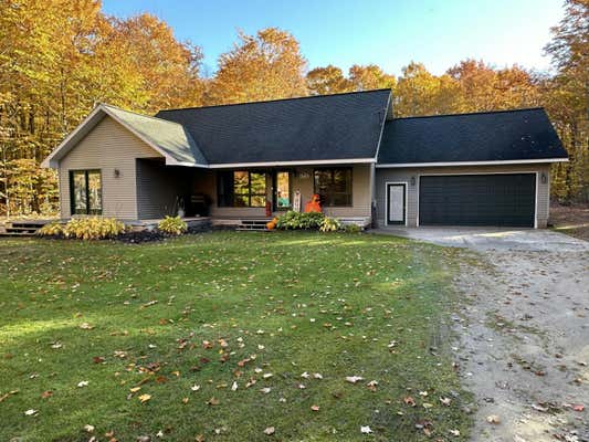 36243 S TRILLUIM LN, DE TOUR VILLAGE, MI 49725 - Image 1