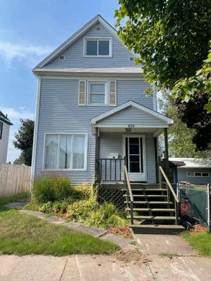 820 LIZZIE ST, SAULT SAINTE MARIE, MI 49783 - Image 1