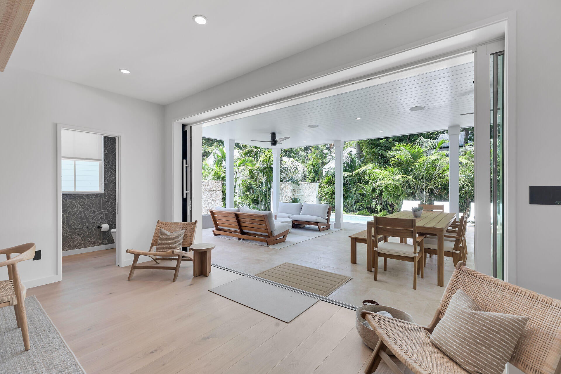 Key West, Florida, 33040, United States, 6 Bedrooms Bedrooms, ,7 BathroomsBathrooms,Residential,Active,1973258