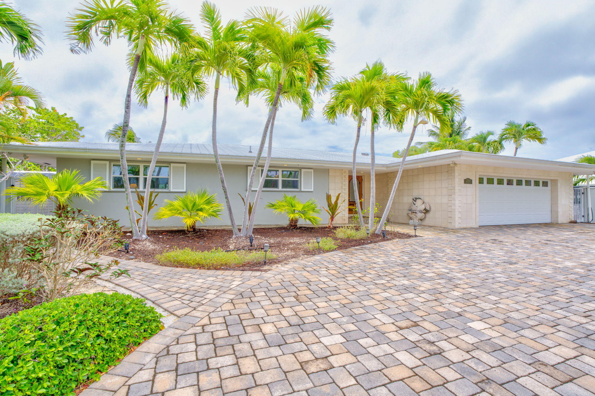 Marathon, Florida, 33050, United States, ,4 BathroomsBathrooms,Residential,Active,1806937