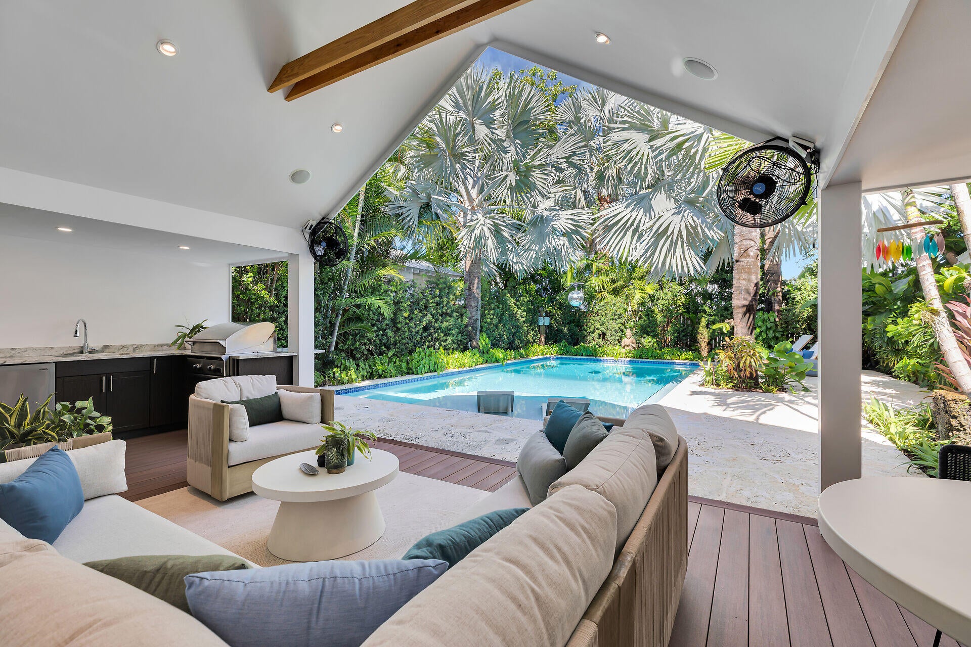 Key West, Florida, 33040, United States, 5 Bedrooms Bedrooms, ,5 BathroomsBathrooms,Residential,Active,1985593