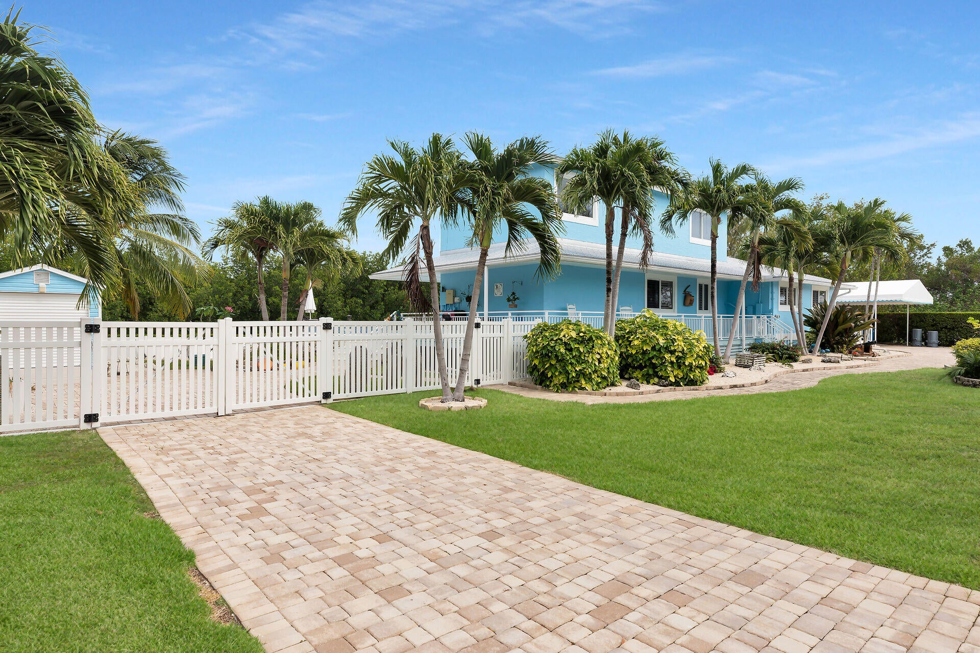 169 Venetian Way, Islamorada, FL, 33036, USA, 5 Bedrooms Bedrooms, ,3 BathroomsBathrooms,Residential,Active,169 Venetian Way,619545