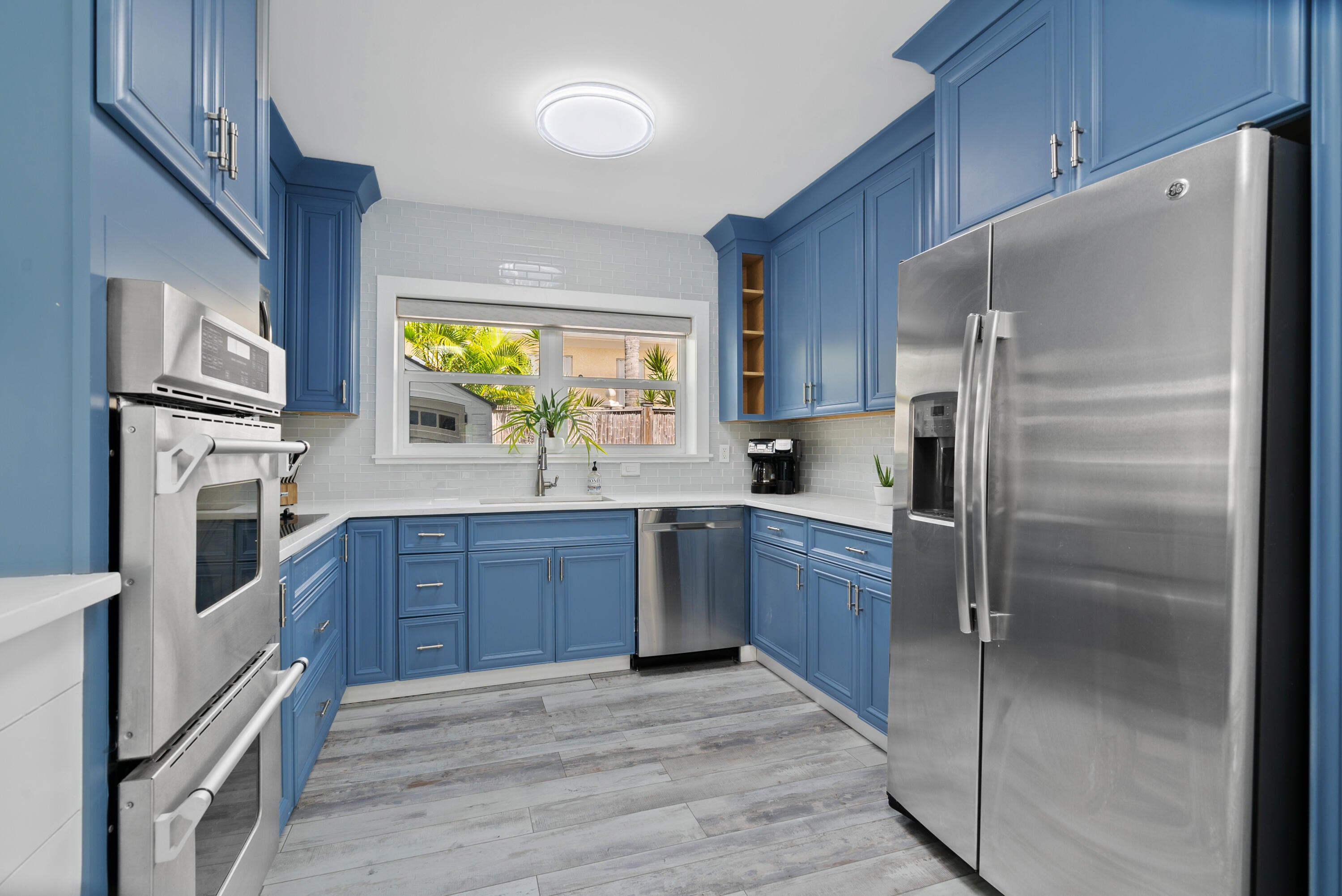 Duck, Florida, 33050, United States, 4 Bedrooms Bedrooms, ,4 BathroomsBathrooms,Residential,Active,1973559