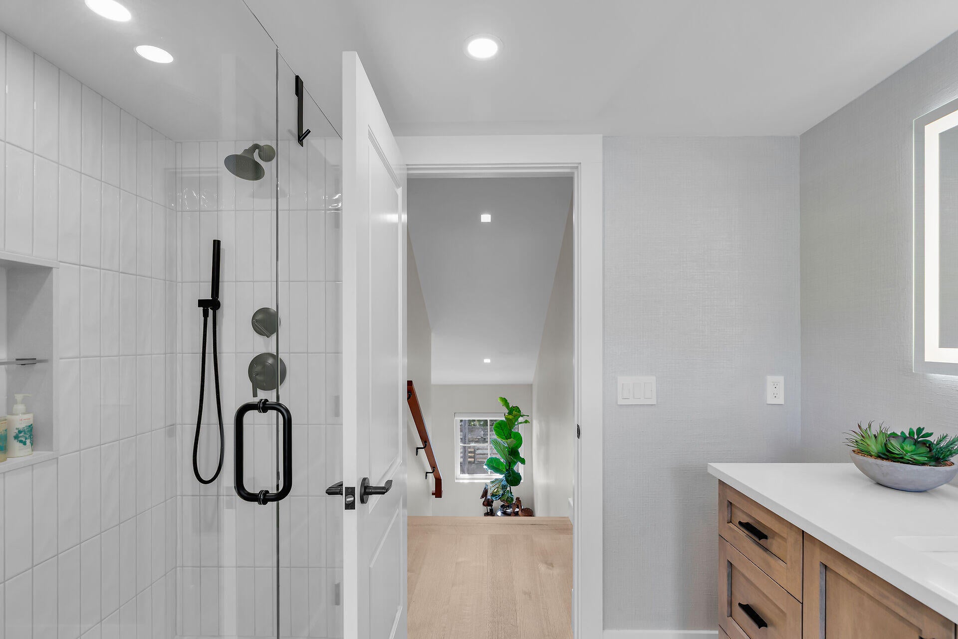 Key West, Florida, 33040, United States, 5 Bedrooms Bedrooms, ,5 BathroomsBathrooms,Residential,Active,1985593