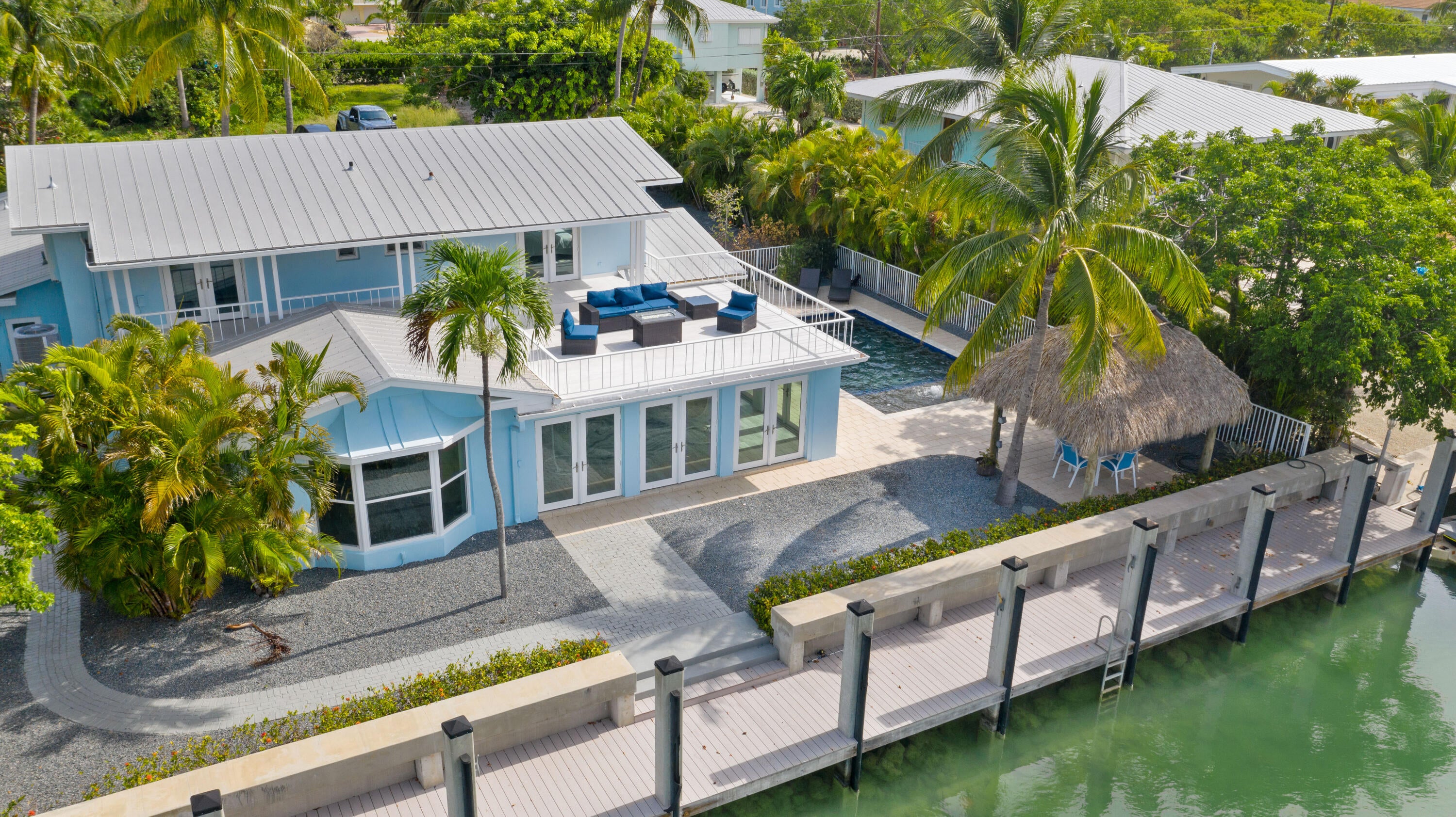 Duck, Florida, 33050, United States, 4 Bedrooms Bedrooms, ,4 BathroomsBathrooms,Residential,Active,1973559