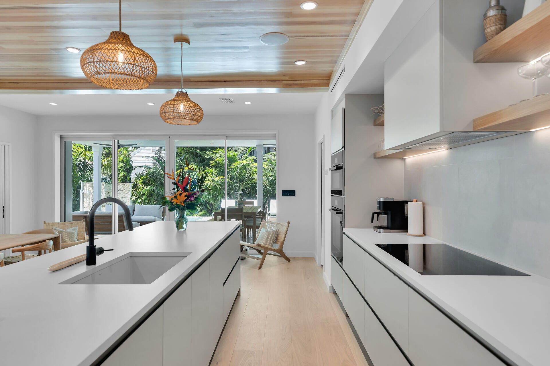 Key West, Florida, 33040, United States, 6 Bedrooms Bedrooms, ,7 BathroomsBathrooms,Residential,Active,1973258