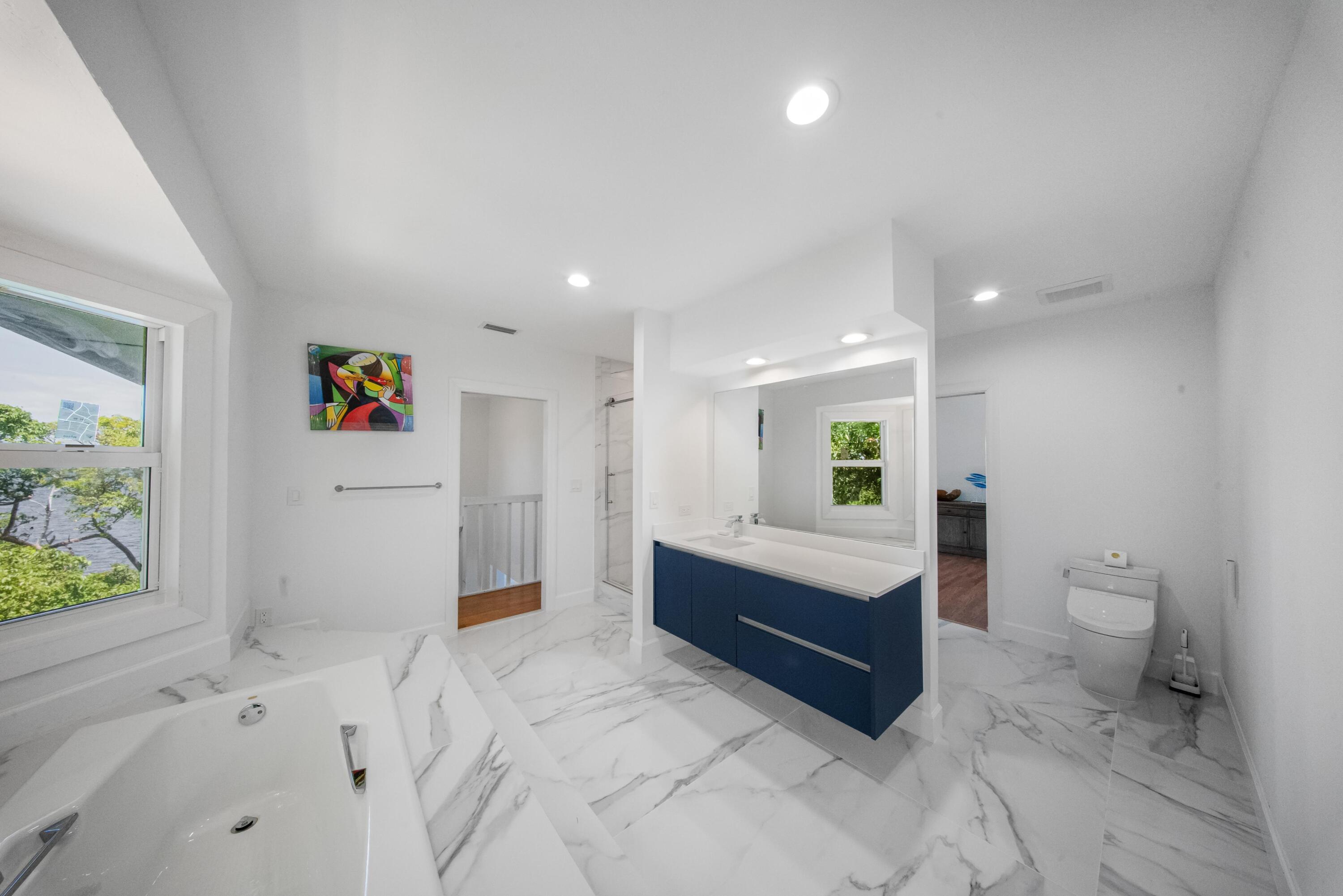 Islamorada, Florida, 33036, United States, 3 Bedrooms Bedrooms, ,4 BathroomsBathrooms,Residential,Active,1920244