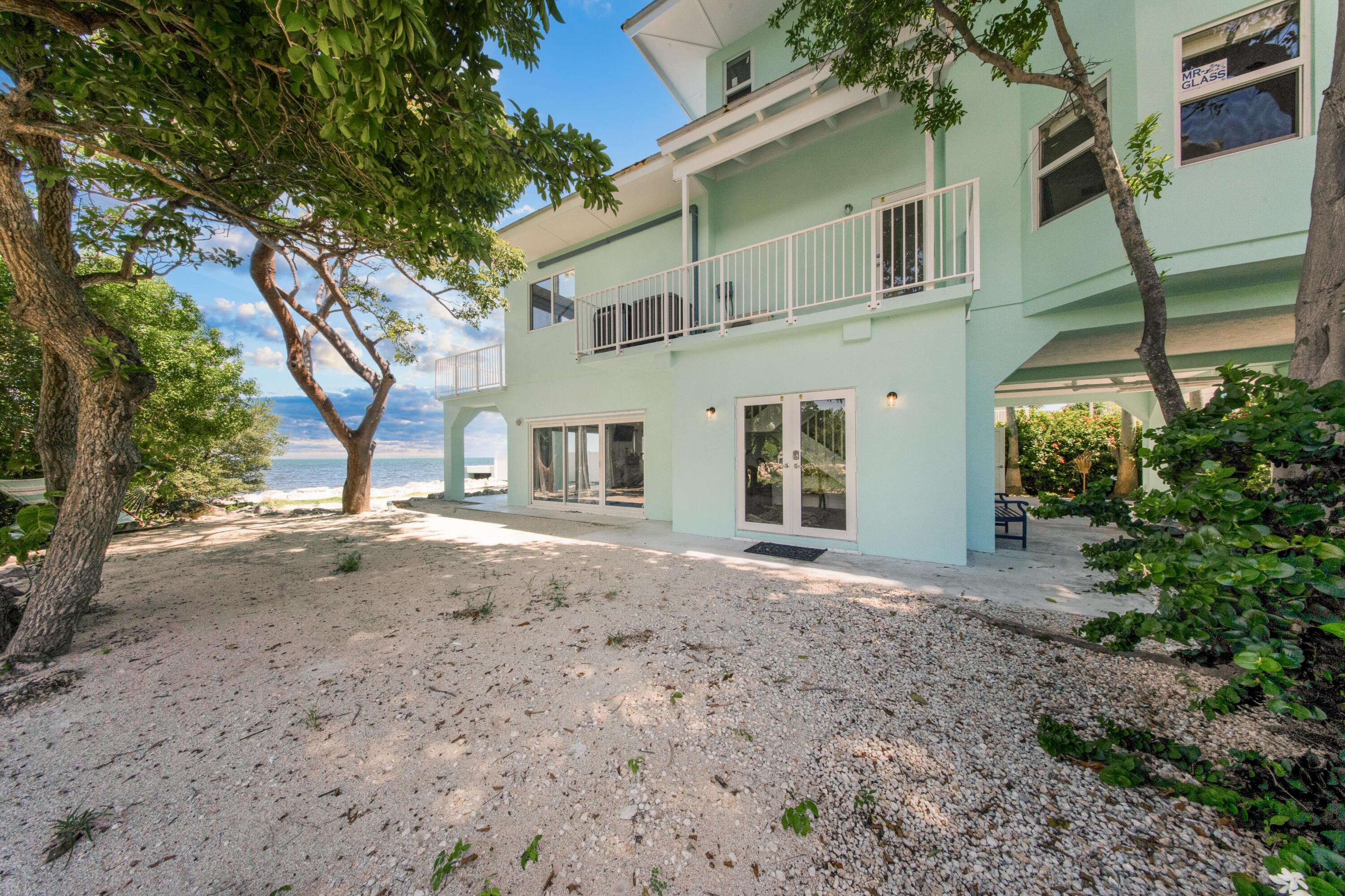 Islamorada, Florida, 33036, United States, 3 Bedrooms Bedrooms, ,4 BathroomsBathrooms,Residential,Active,1920244