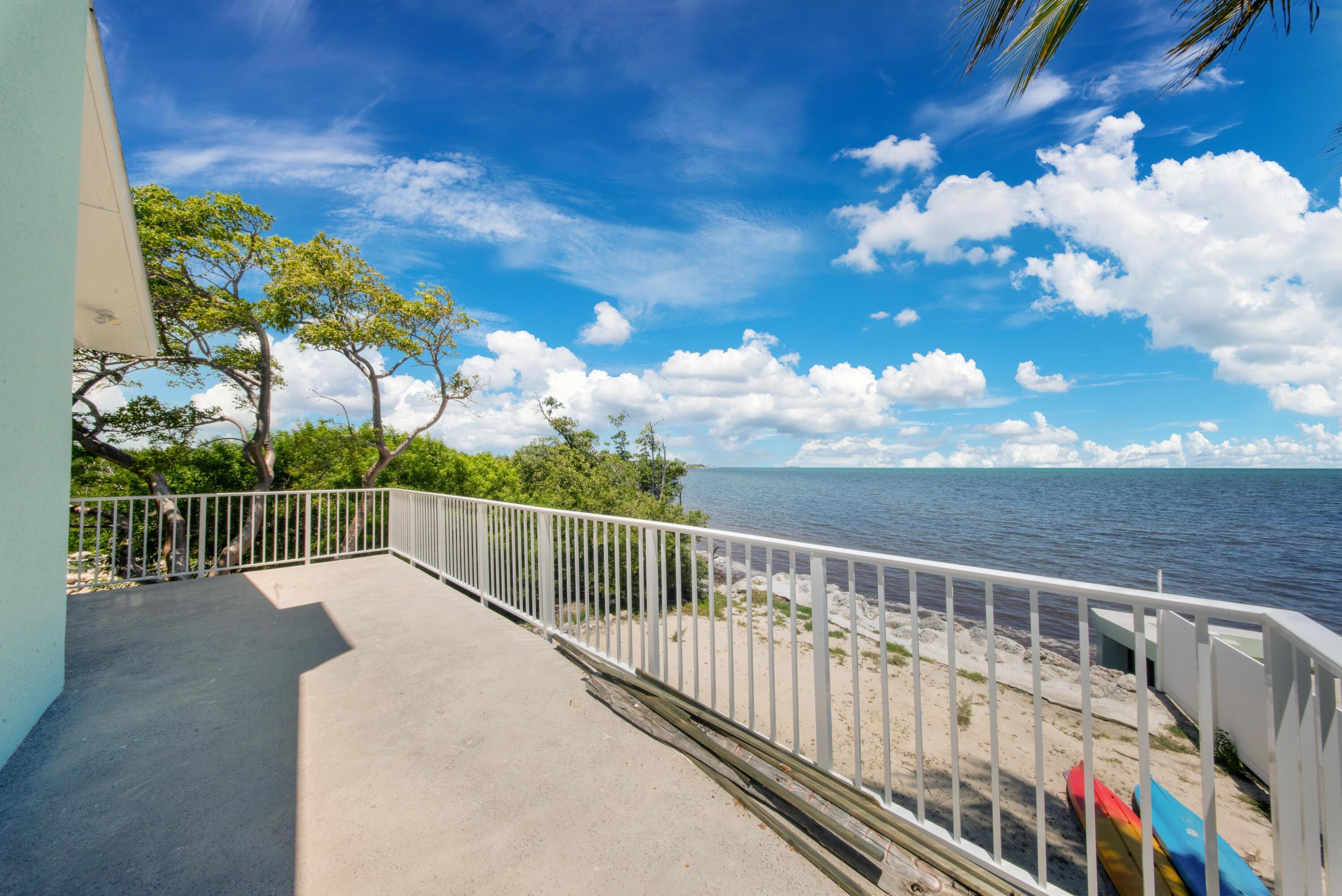 Islamorada, Florida, 33036, United States, 3 Bedrooms Bedrooms, ,4 BathroomsBathrooms,Residential,Active,1920244