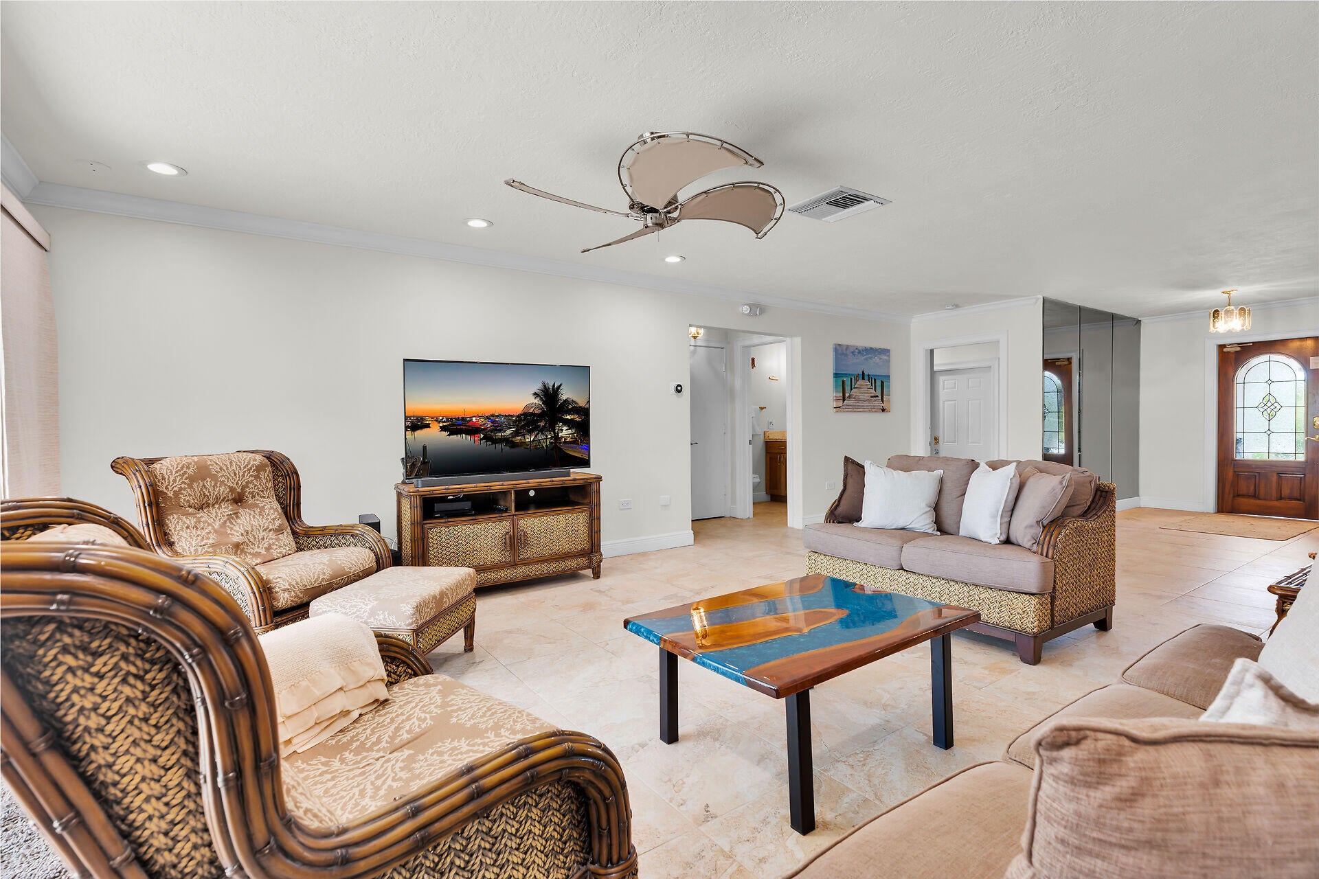 Marathon, Florida, 33050, United States, ,4 BathroomsBathrooms,Residential,Active,1806937