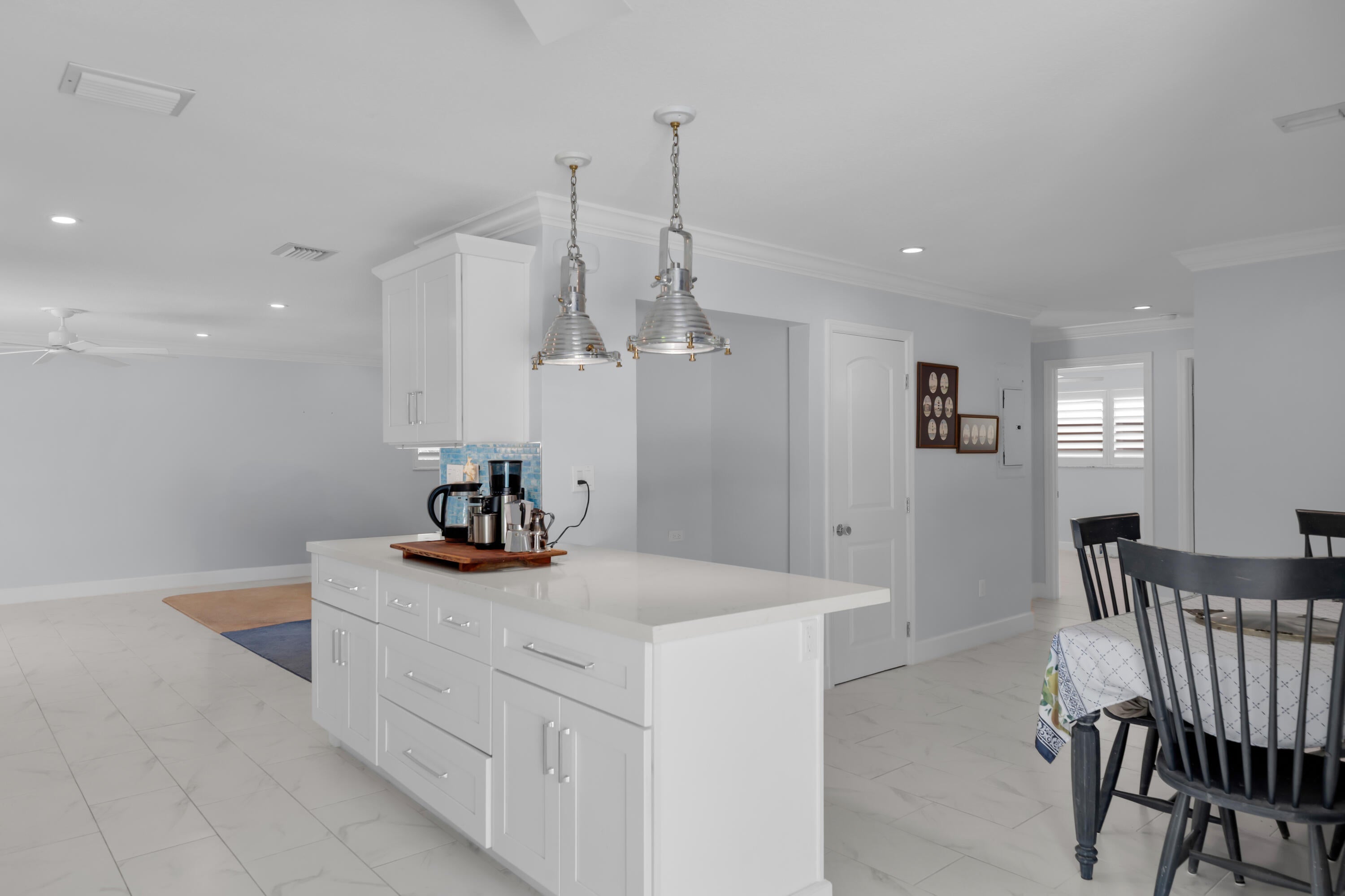 169 Venetian Way, Islamorada, FL, 33036, USA, 5 Bedrooms Bedrooms, ,3 BathroomsBathrooms,Residential,Active,169 Venetian Way,619545
