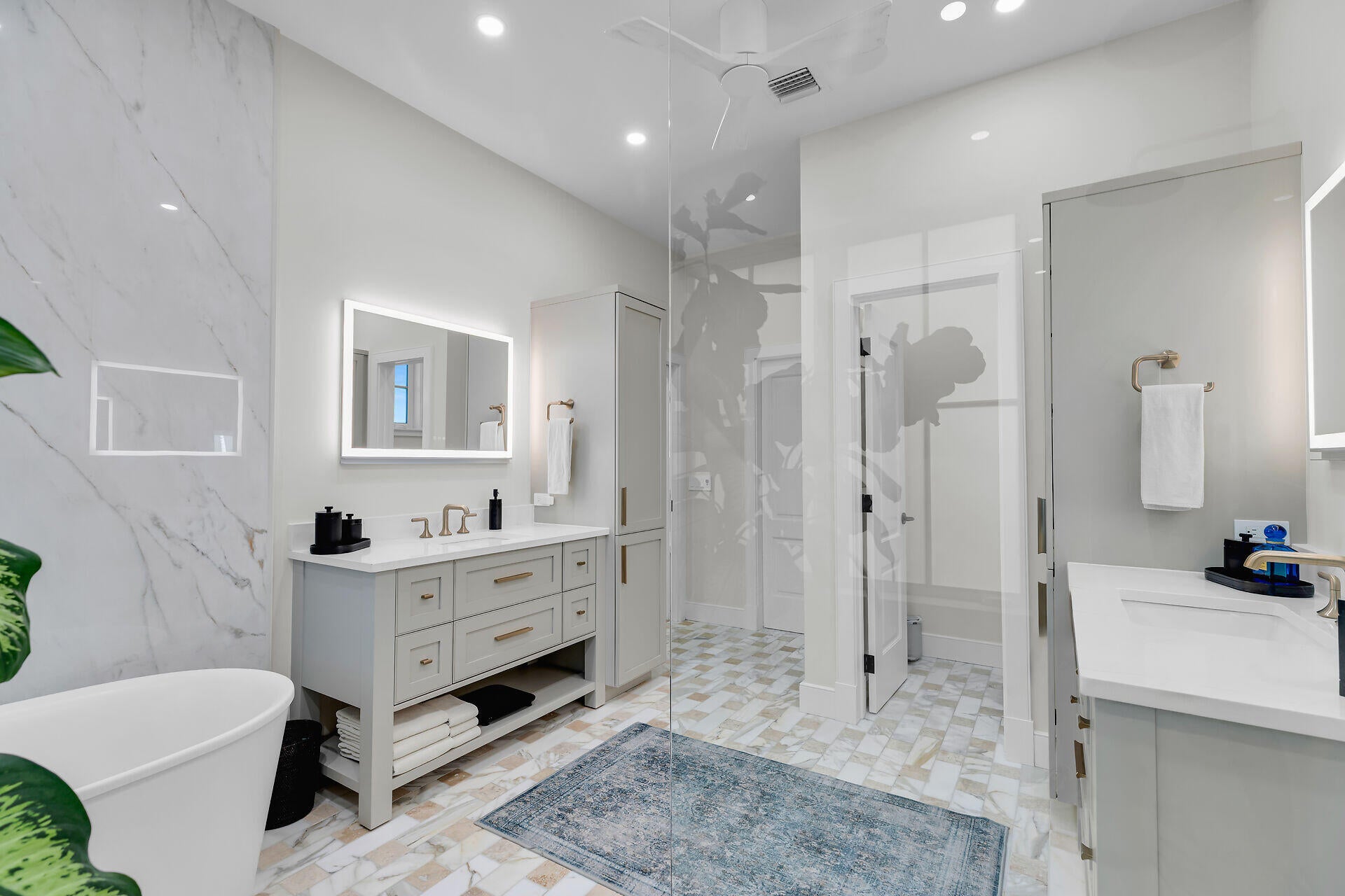 Key West, Florida, 33040, United States, 5 Bedrooms Bedrooms, ,5 BathroomsBathrooms,Residential,Active,1985593