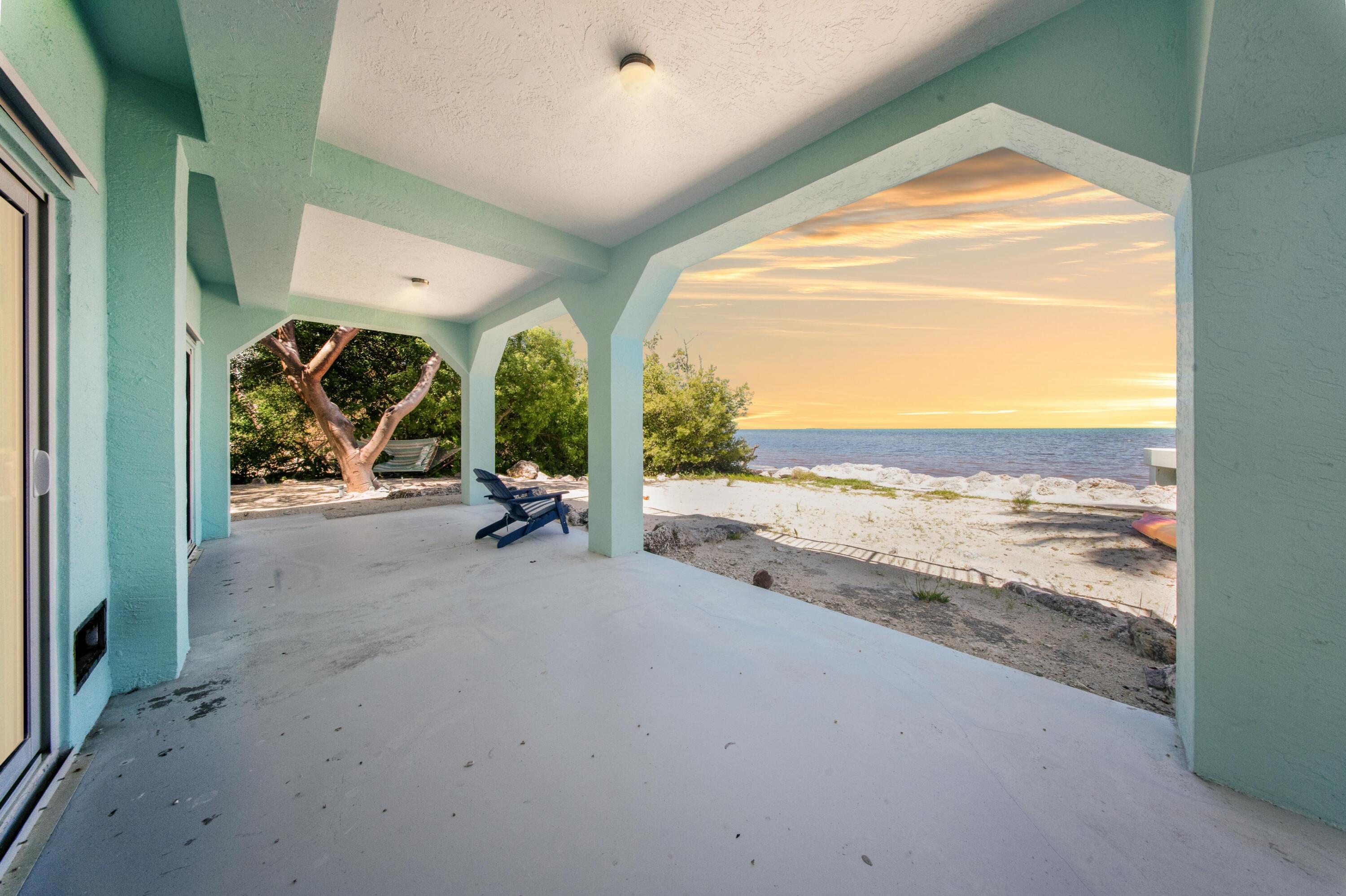 Islamorada, Florida, 33036, United States, 3 Bedrooms Bedrooms, ,4 BathroomsBathrooms,Residential,Active,1920244