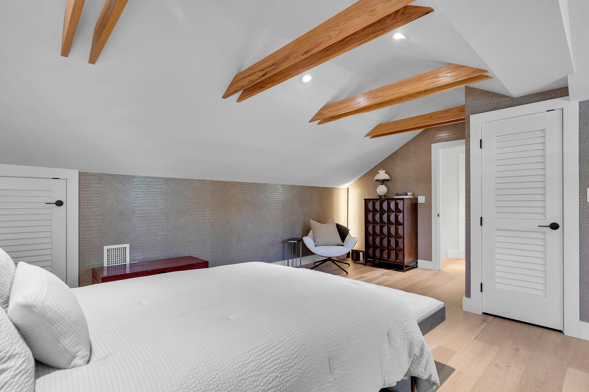 Key West, Florida, 33040, United States, 5 Bedrooms Bedrooms, ,5 BathroomsBathrooms,Residential,Active,1985593