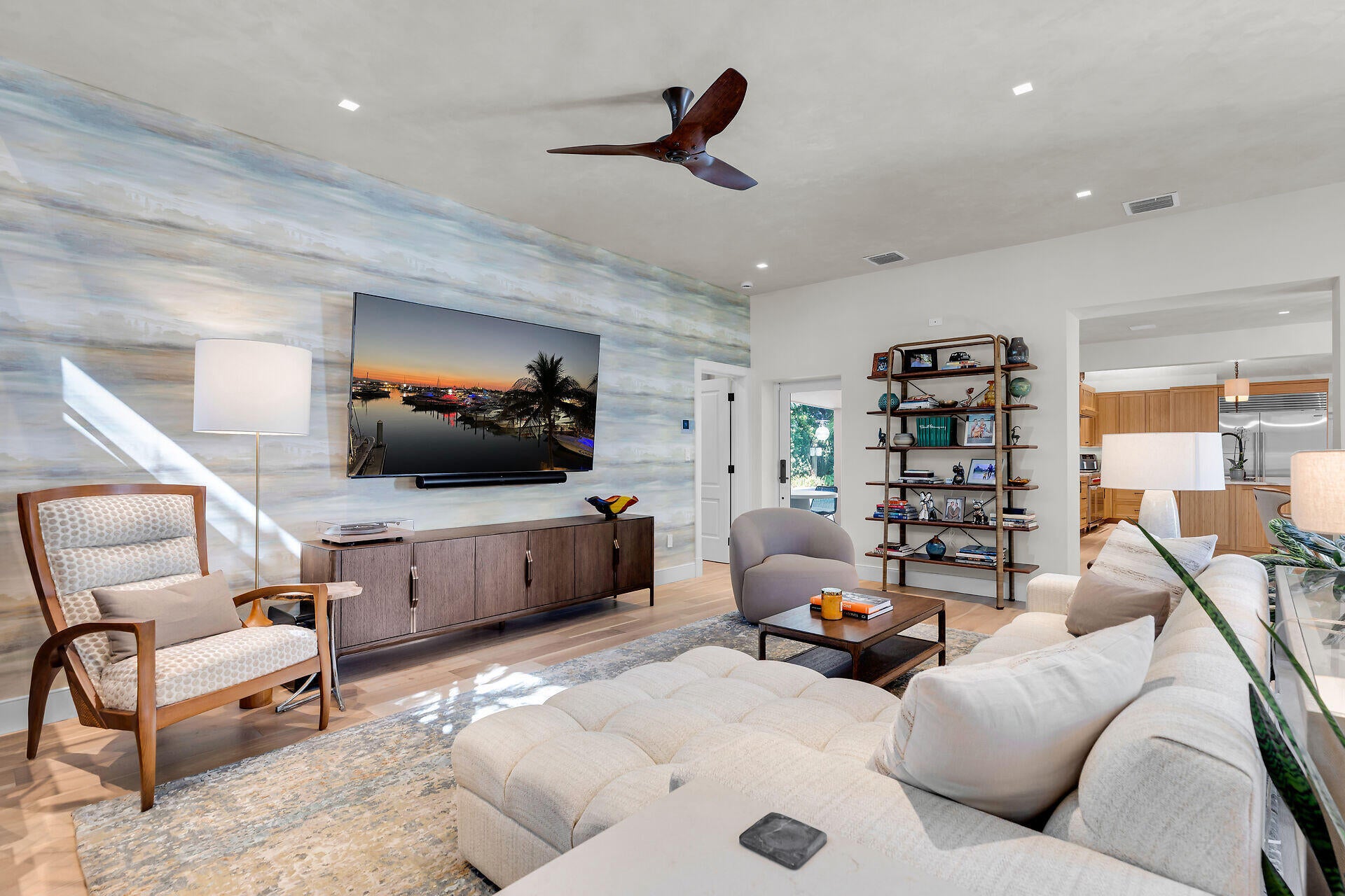 Key West, Florida, 33040, United States, 5 Bedrooms Bedrooms, ,5 BathroomsBathrooms,Residential,Active,1985593