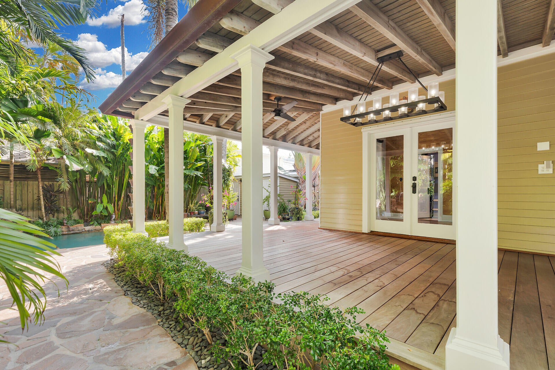 Key West, Florida, 33040, United States, 3 Bedrooms Bedrooms, ,3 BathroomsBathrooms,Residential,Active,2002325