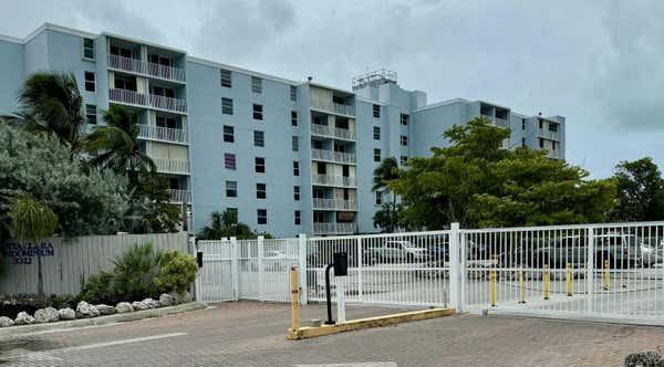 3312 NORTHSIDE DR APT 405, KEY WEST, FL 33040 - Image 1