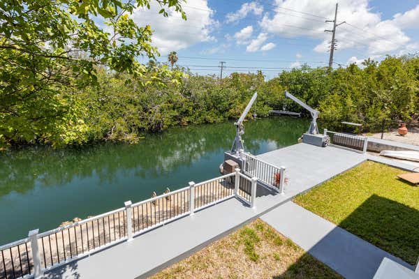 16941 DRIFTWOOD LN, SUGARLOAF, FL 33042, photo 5 of 55