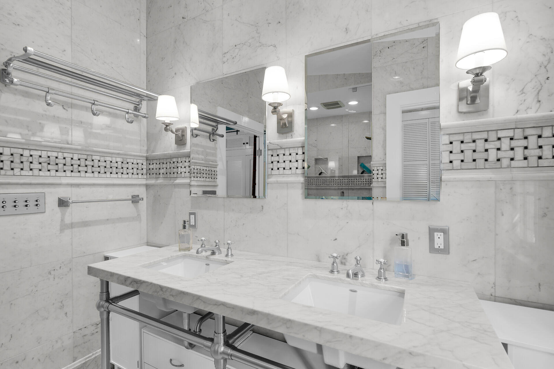 Key West, Florida, 33040, United States, 3 Bedrooms Bedrooms, ,3 BathroomsBathrooms,Residential,Active,2002325