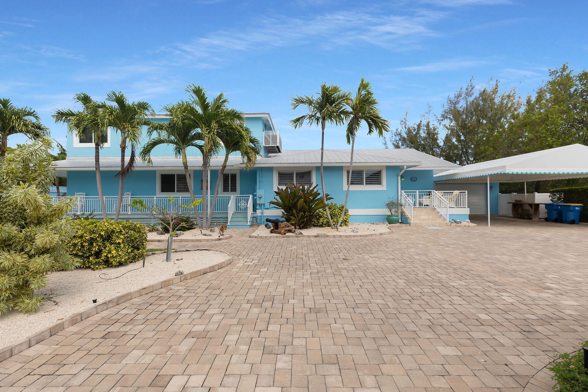 169 Venetian Way, Islamorada, FL, 33036, USA, 5 Bedrooms Bedrooms, ,3 BathroomsBathrooms,Residential,Active,169 Venetian Way,619545