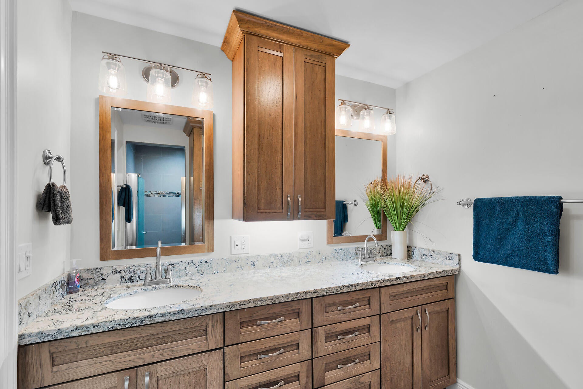 Marathon, Florida, 33050, United States, ,4 BathroomsBathrooms,Residential,Active,1806937