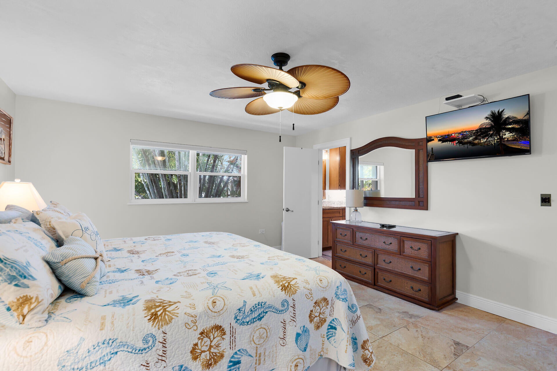 Marathon, Florida, 33050, United States, ,4 BathroomsBathrooms,Residential,Active,1806937