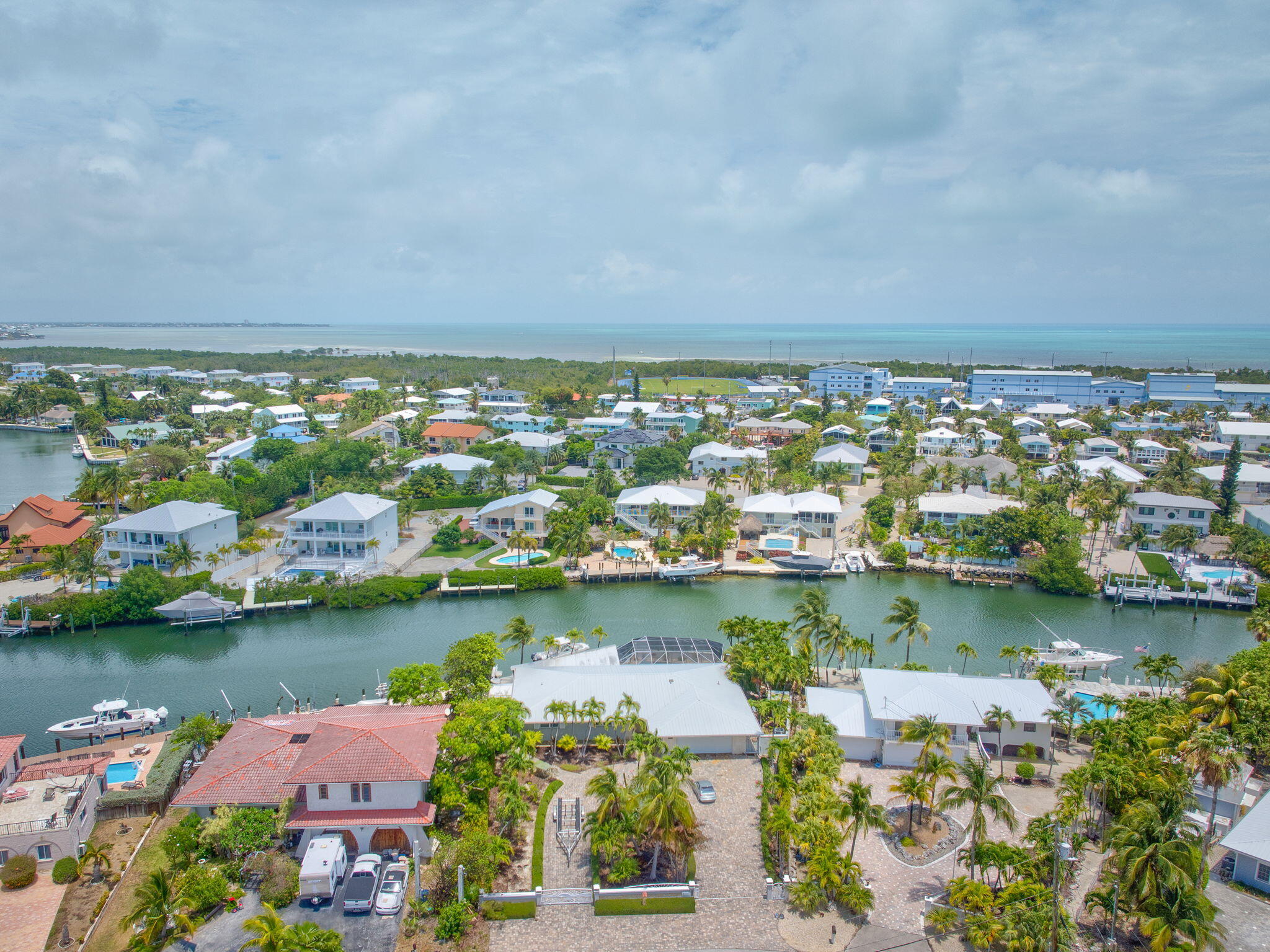 Marathon, Florida, 33050, United States, ,4 BathroomsBathrooms,Residential,Active,1806937