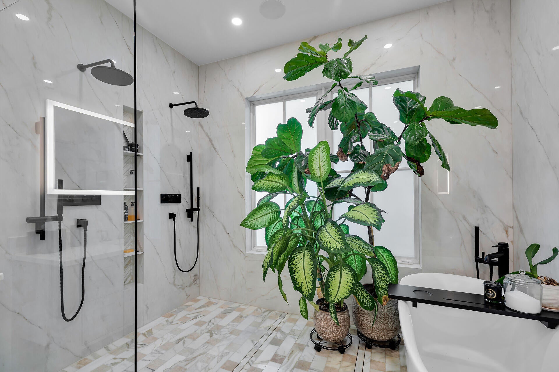 Key West, Florida, 33040, United States, 5 Bedrooms Bedrooms, ,5 BathroomsBathrooms,Residential,Active,1985593