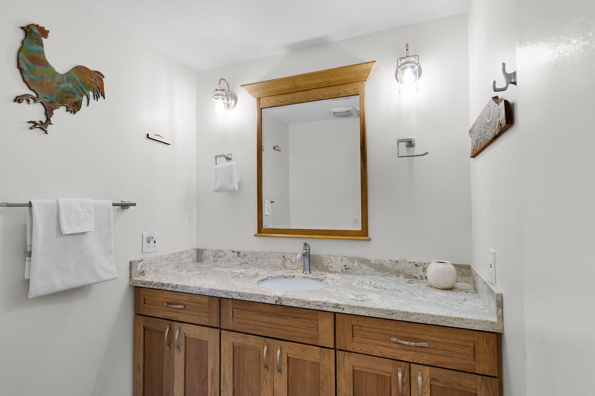 Marathon, Florida, 33050, United States, ,4 BathroomsBathrooms,Residential,Active,1806937