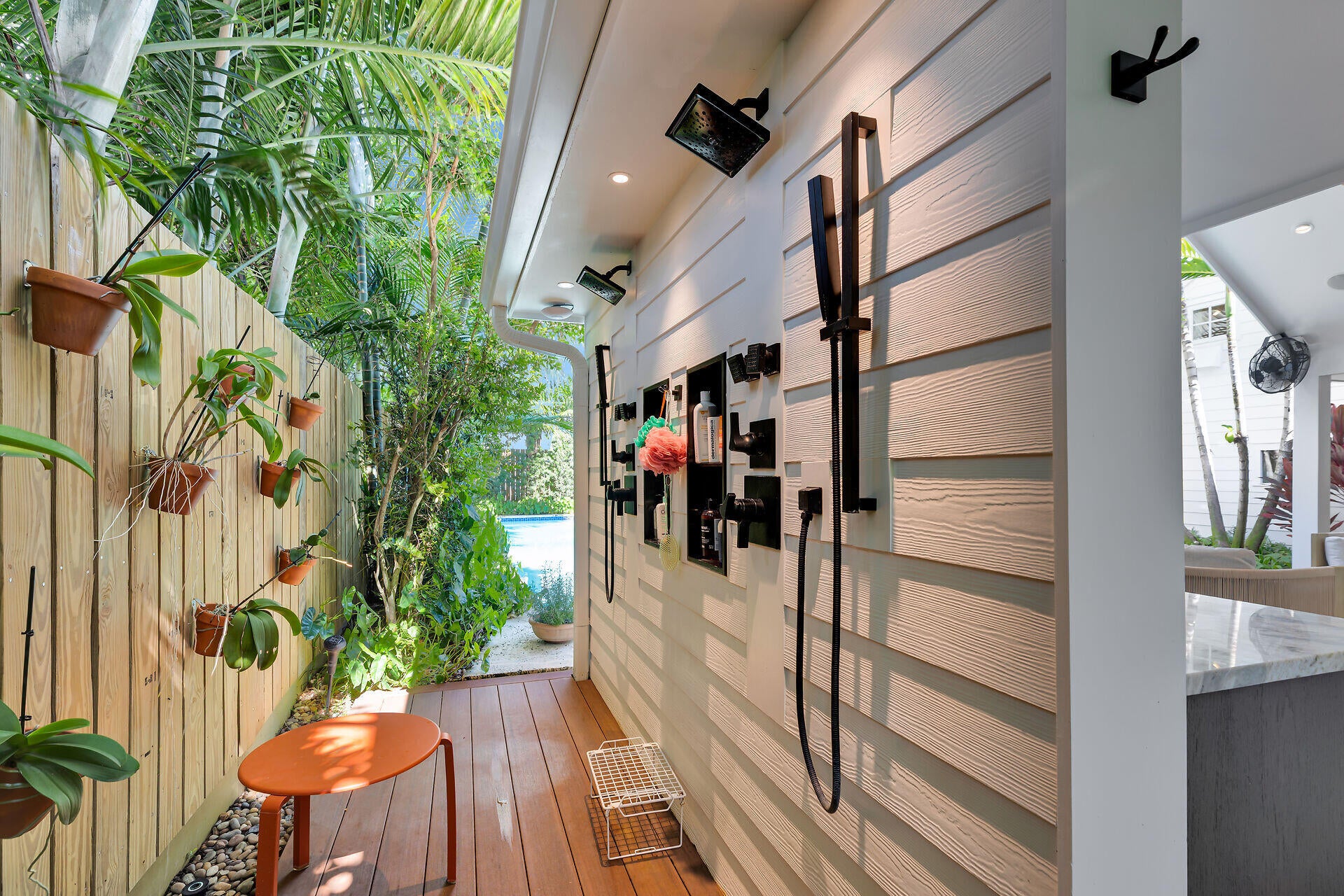 Key West, Florida, 33040, United States, 5 Bedrooms Bedrooms, ,5 BathroomsBathrooms,Residential,Active,1985593