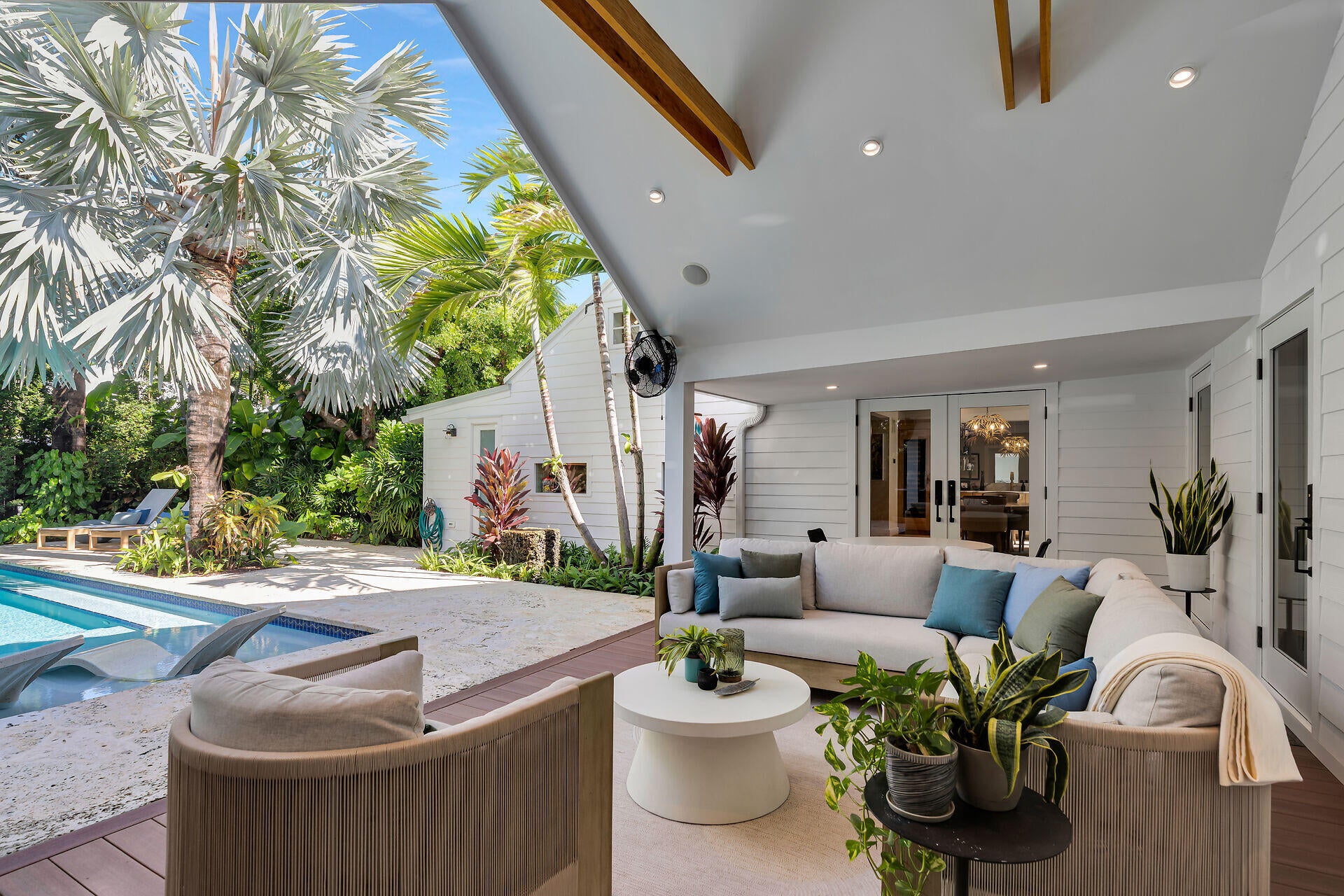 Key West, Florida, 33040, United States, 5 Bedrooms Bedrooms, ,5 BathroomsBathrooms,Residential,Active,1985593