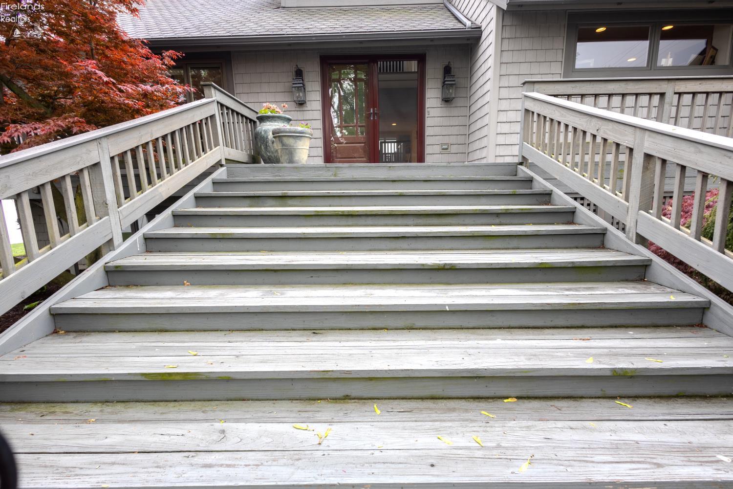Sandusky, Ohio, 44870, United States, 4 Bedrooms Bedrooms, ,4 BathroomsBathrooms,Residential,Active,2042185