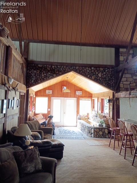 New London, Ohio, 44851, United States, 4 Bedrooms Bedrooms, ,3 BathroomsBathrooms,Residential,Active,1922748