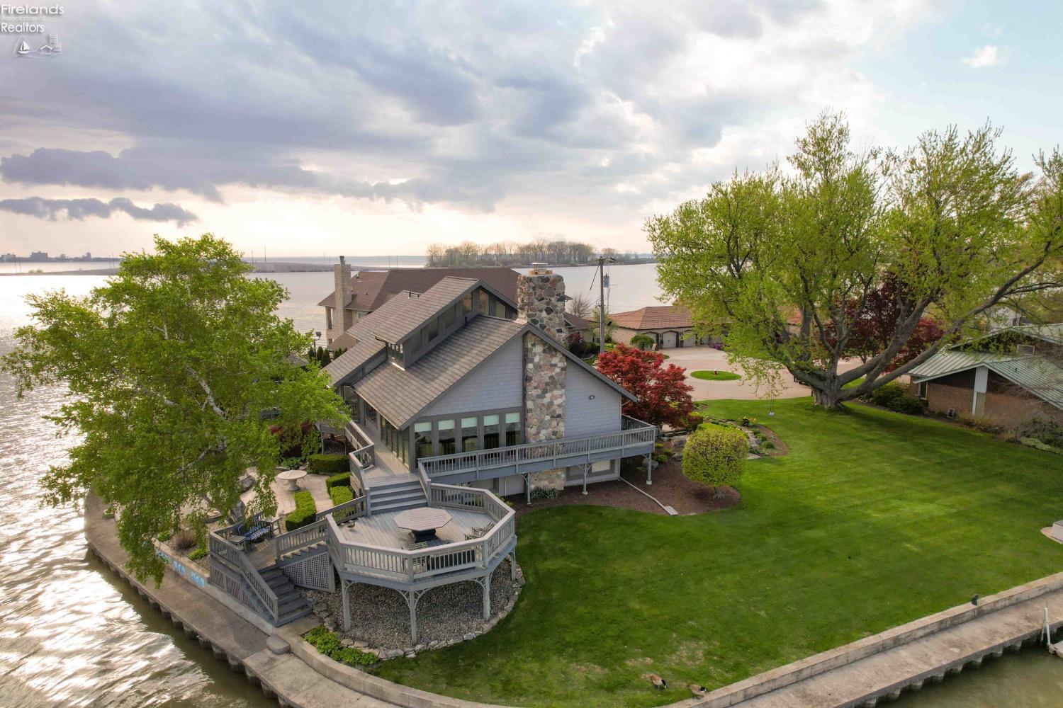 Sandusky, Ohio, 44870, United States, 4 Bedrooms Bedrooms, ,4 BathroomsBathrooms,Residential,Active,2042185