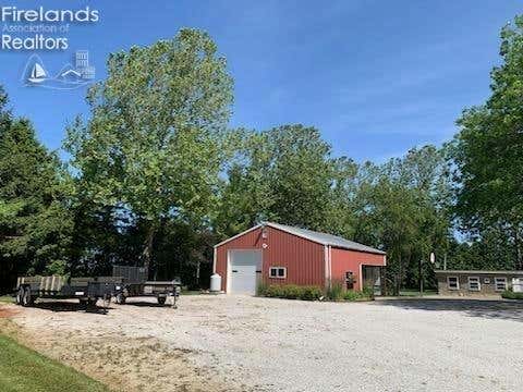 3882 COUNTY ROAD 168, FREMONT, OH 43420, photo 4 of 43