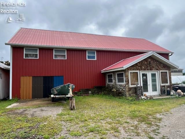 New London, Ohio, 44851, United States, 4 Bedrooms Bedrooms, ,3 BathroomsBathrooms,Residential,Active,1922748