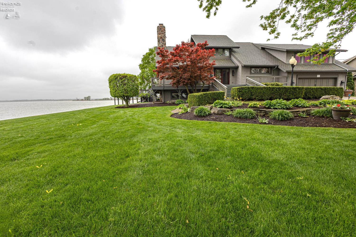 Sandusky, Ohio, 44870, United States, 4 Bedrooms Bedrooms, ,4 BathroomsBathrooms,Residential,Active,2042185