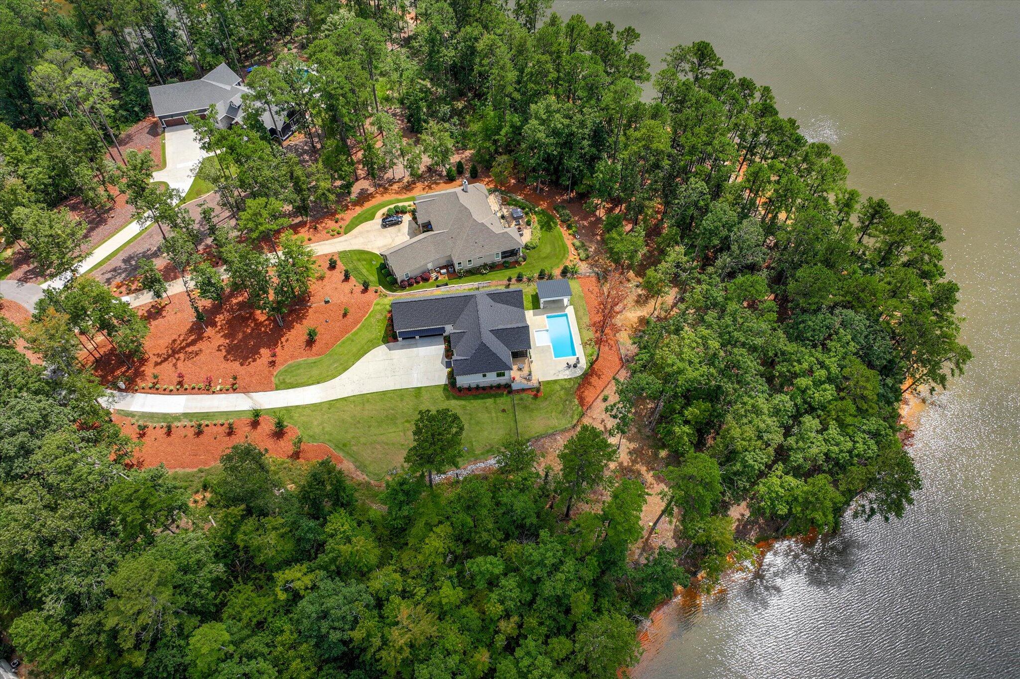 Mccormick, South Carolina, 29835, United States, 4 Bedrooms Bedrooms, ,4 BathroomsBathrooms,Residential,Active,1934765