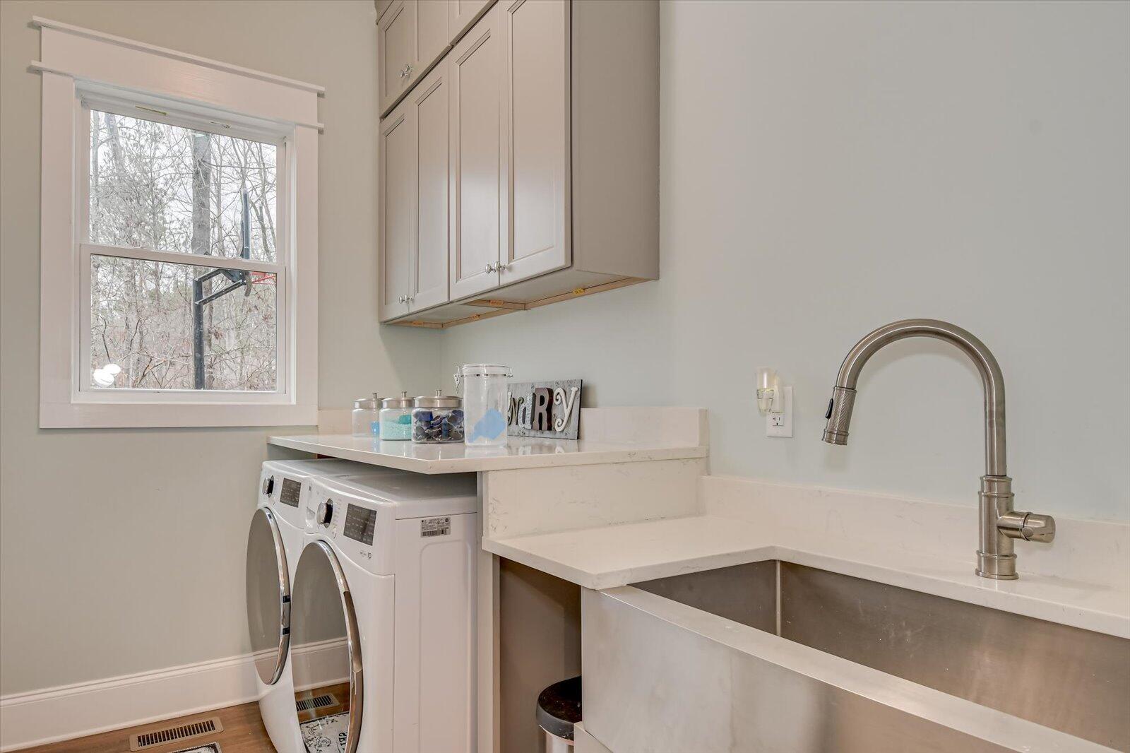 Evans, Georgia, 30809, United States, 6 Bedrooms Bedrooms, ,7 BathroomsBathrooms,Residential,Active,1738221