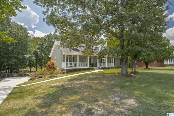 6612 RED LEAF LN, HUEYTOWN, AL 35023, photo 4 of 59