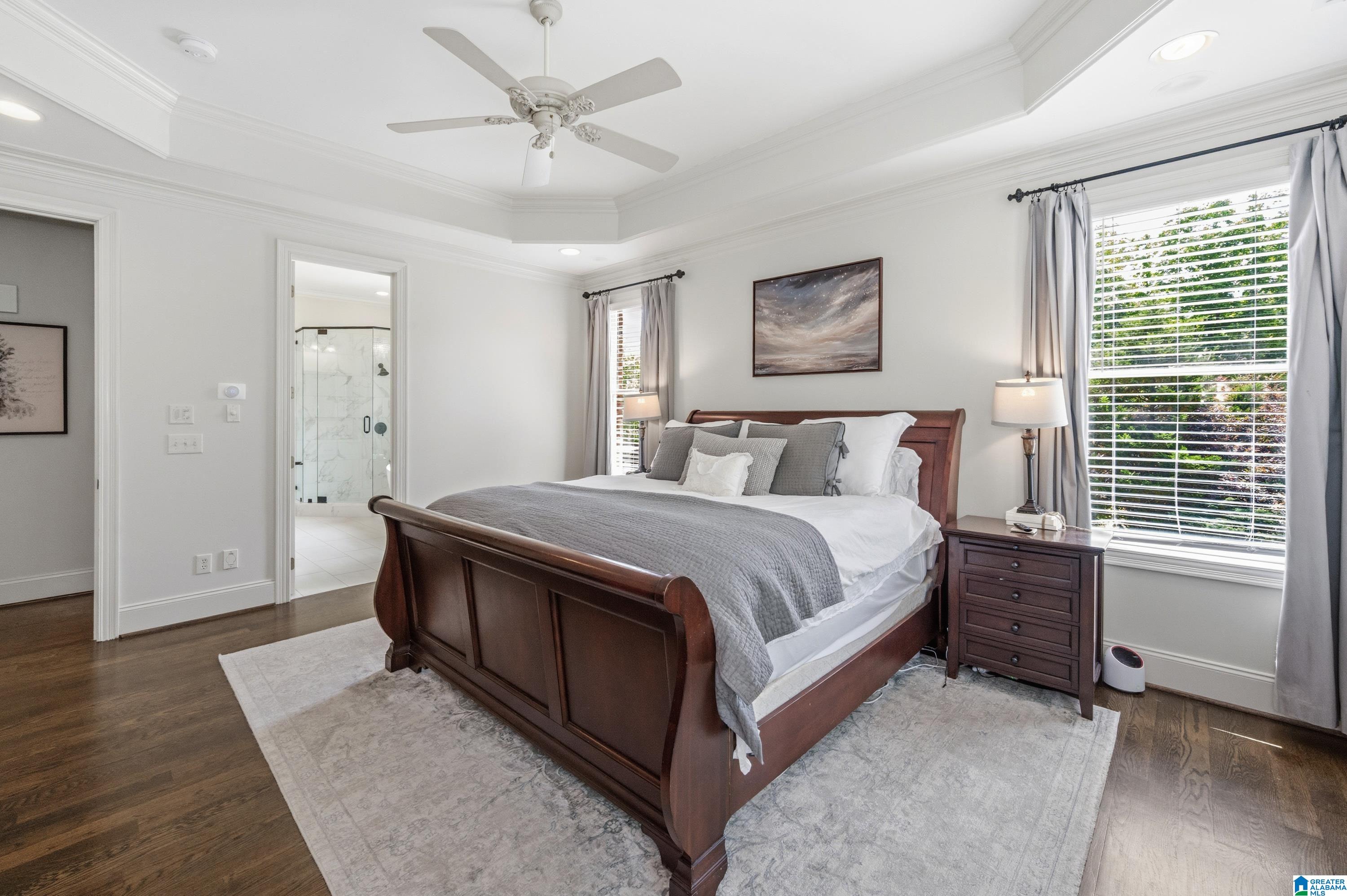 Hoover, Alabama, 35242, United States, 6 Bedrooms Bedrooms, ,5 BathroomsBathrooms,Residential,Active,2045036