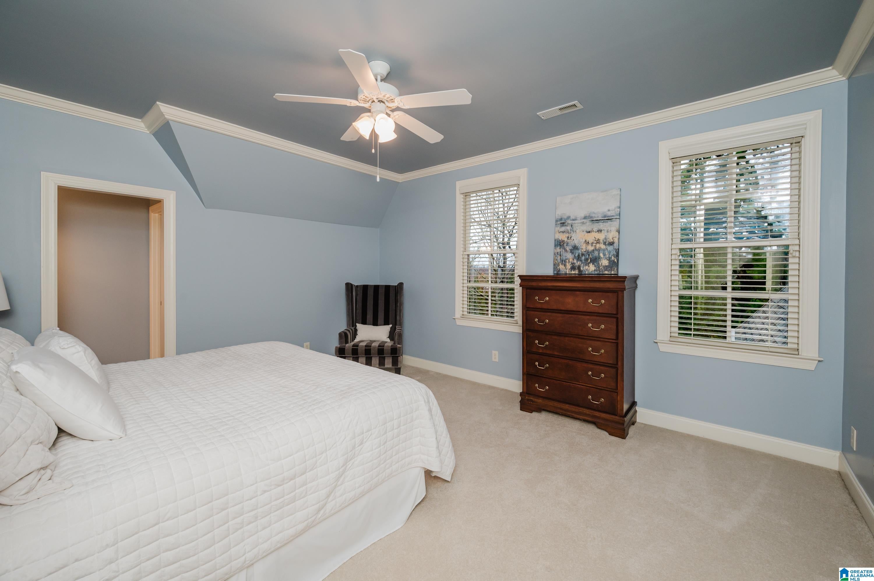 Hoover, Alabama, 35242, United States, 5 Bedrooms Bedrooms, ,5 BathroomsBathrooms,Residential,Active,2007294