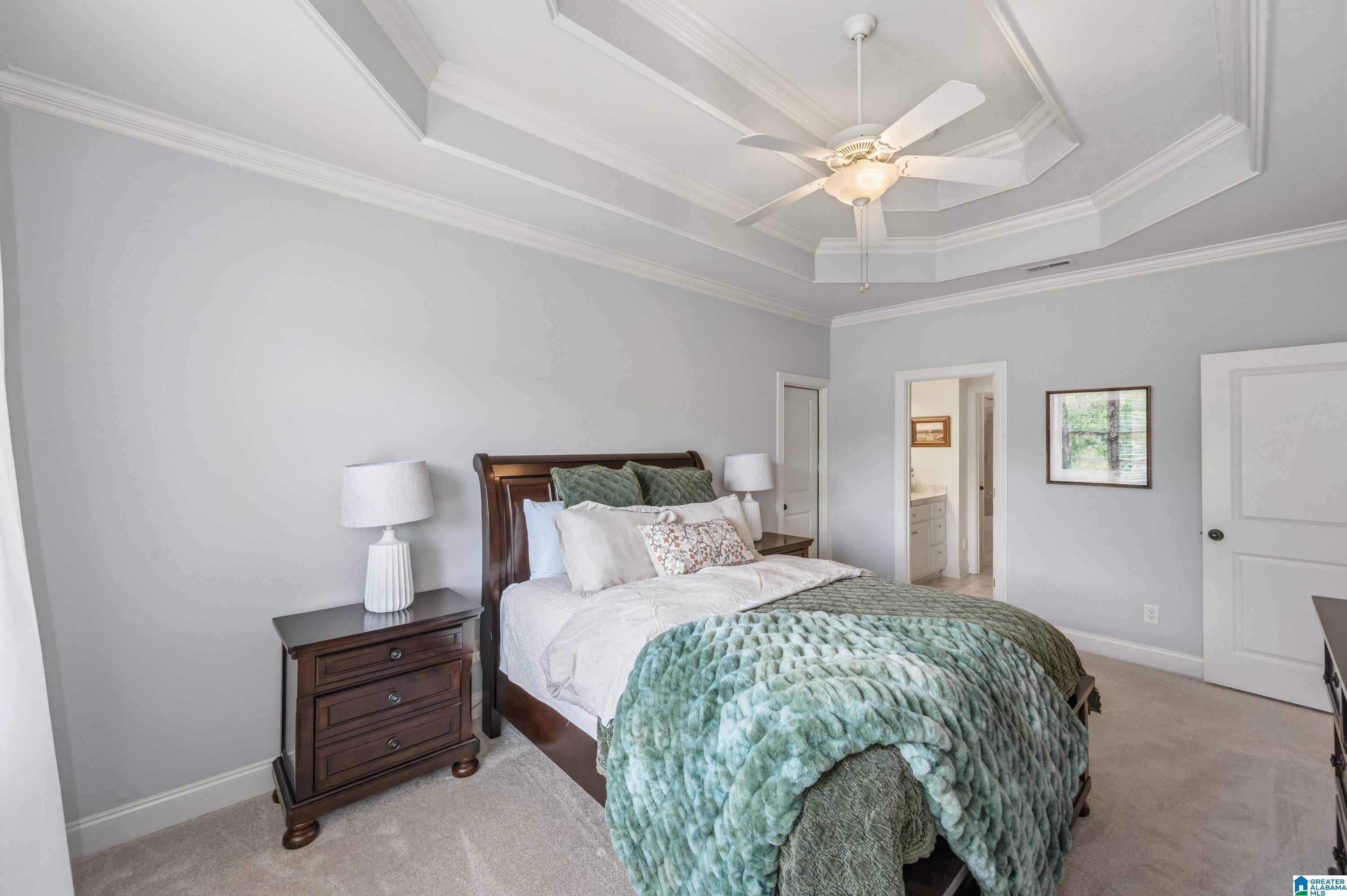 Hoover, Alabama, 35242, United States, 6 Bedrooms Bedrooms, ,5 BathroomsBathrooms,Residential,Active,2045036