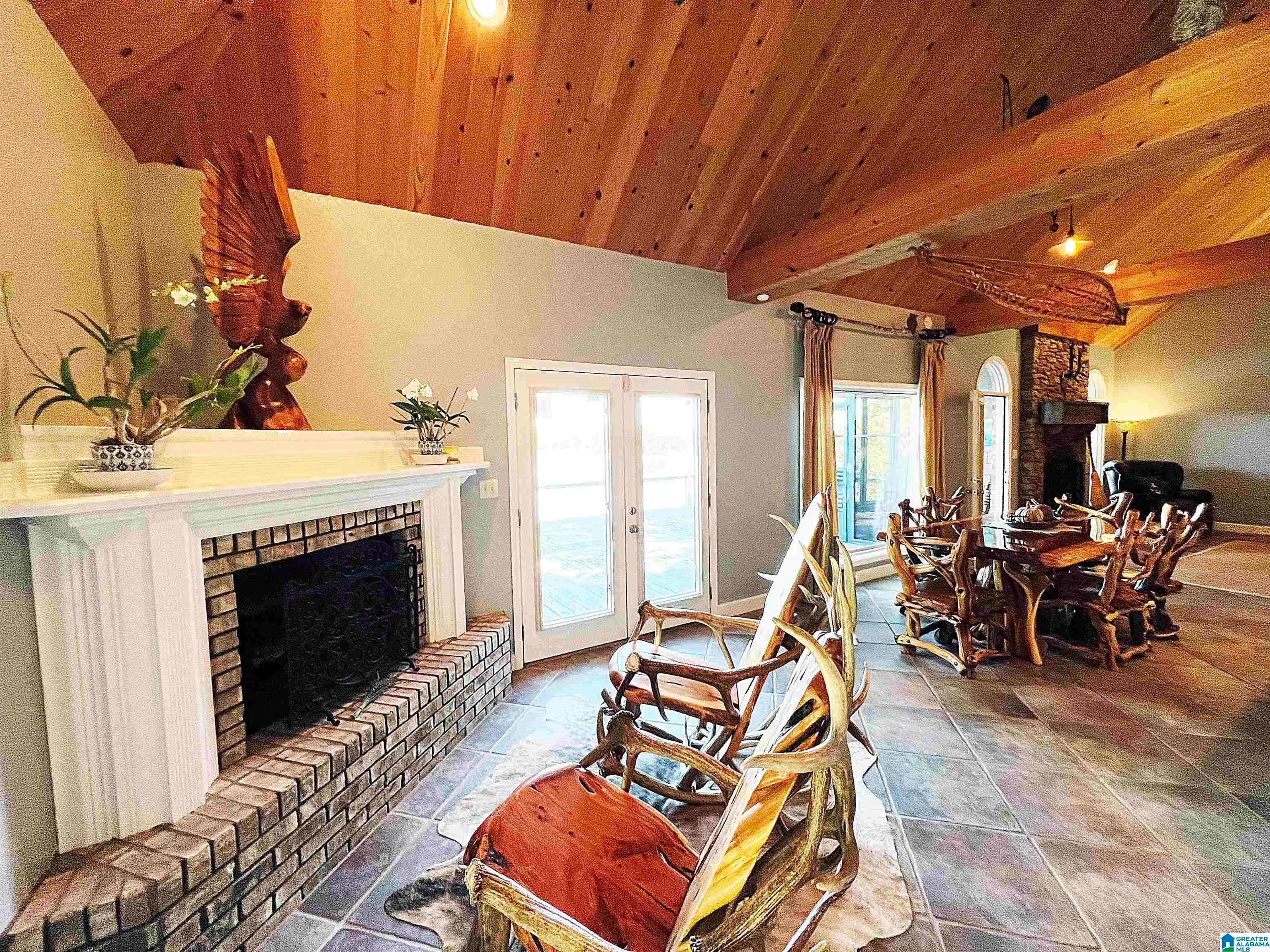 Crane Hill, Alabama, 35053, United States, 5 Bedrooms Bedrooms, ,4 BathroomsBathrooms,Residential,Active,2010198