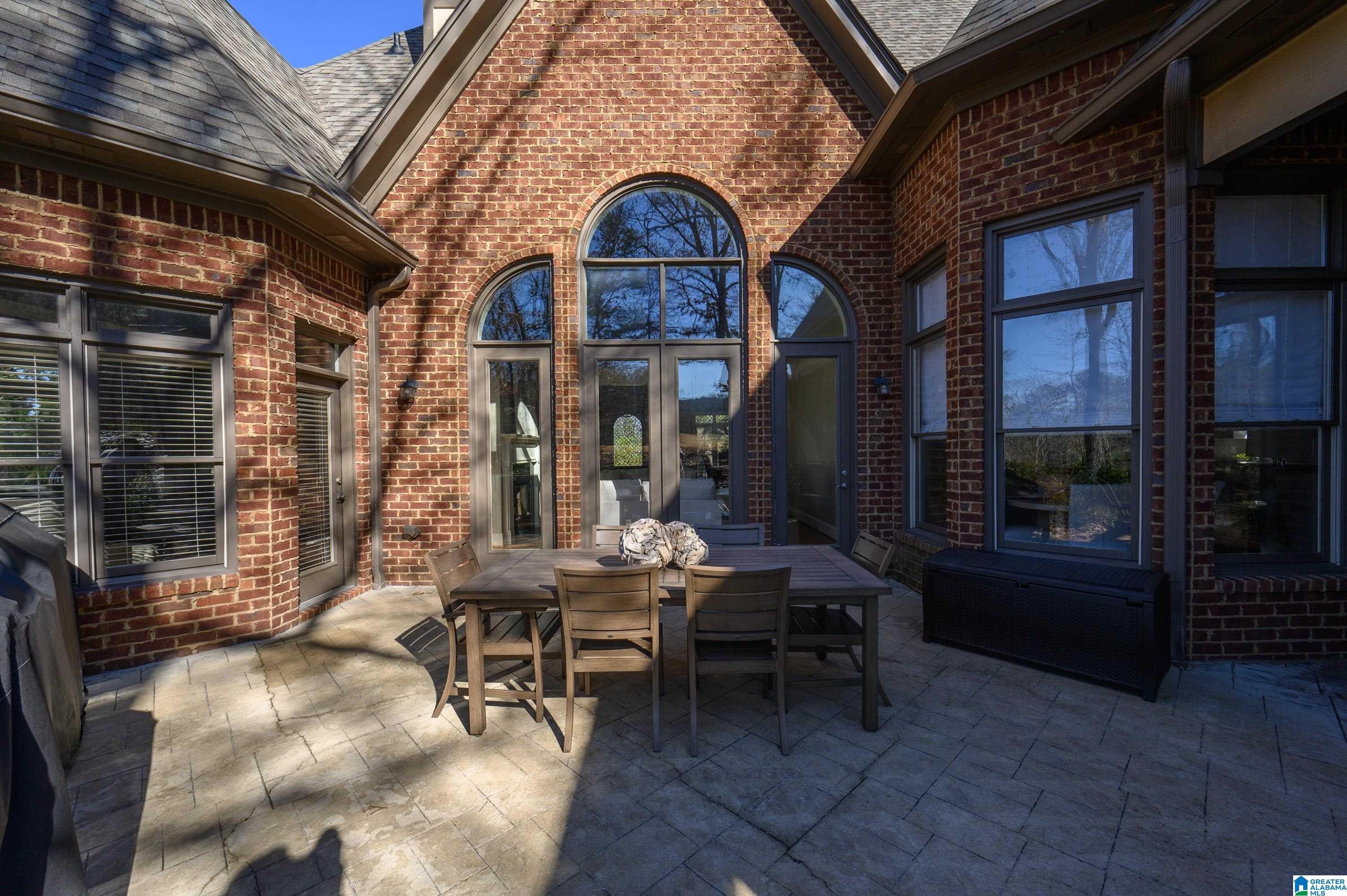 Hoover, Alabama, 35242, United States, 5 Bedrooms Bedrooms, ,5 BathroomsBathrooms,Residential,Active,2007294