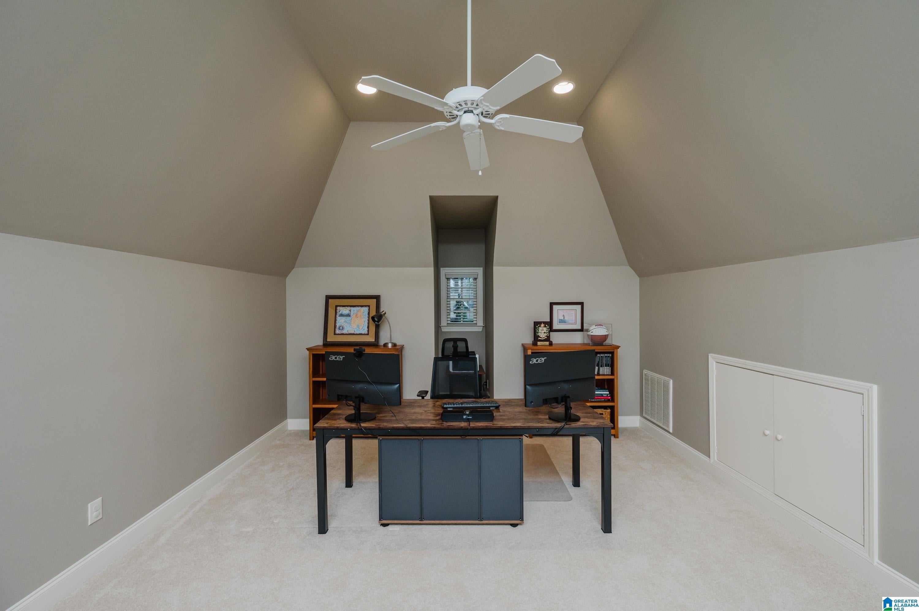 Hoover, Alabama, 35242, United States, 5 Bedrooms Bedrooms, ,5 BathroomsBathrooms,Residential,Active,2007294