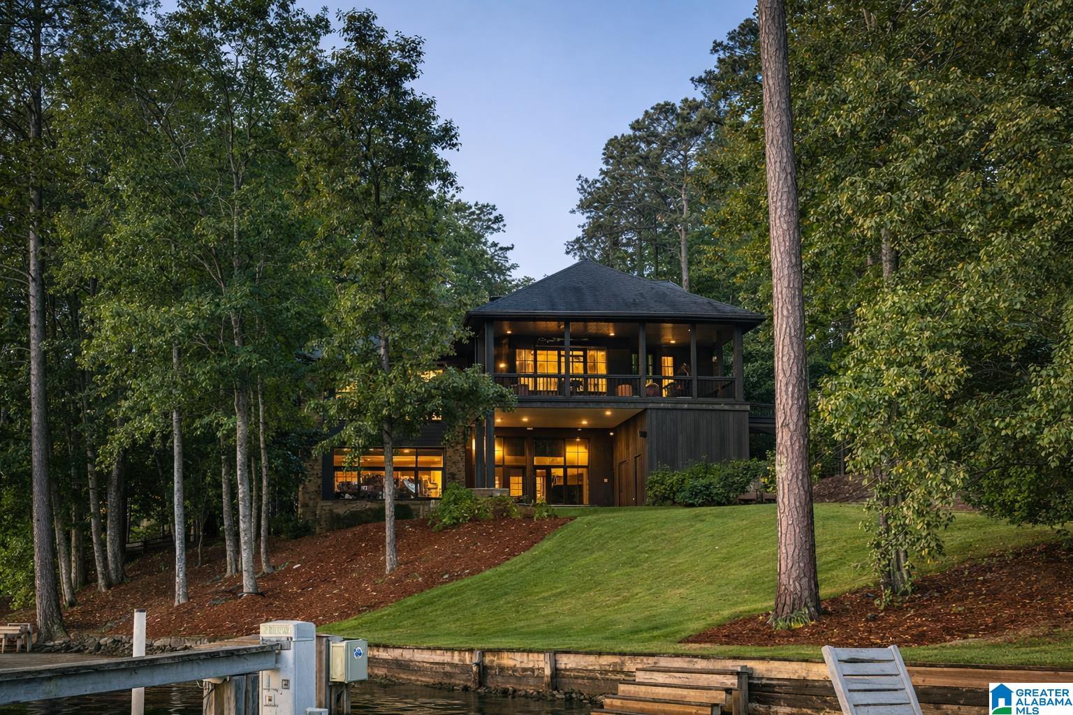 Alexander City, Alabama, 35010, United States, 3 Bedrooms Bedrooms, ,4 BathroomsBathrooms,Residential,Active,2017113