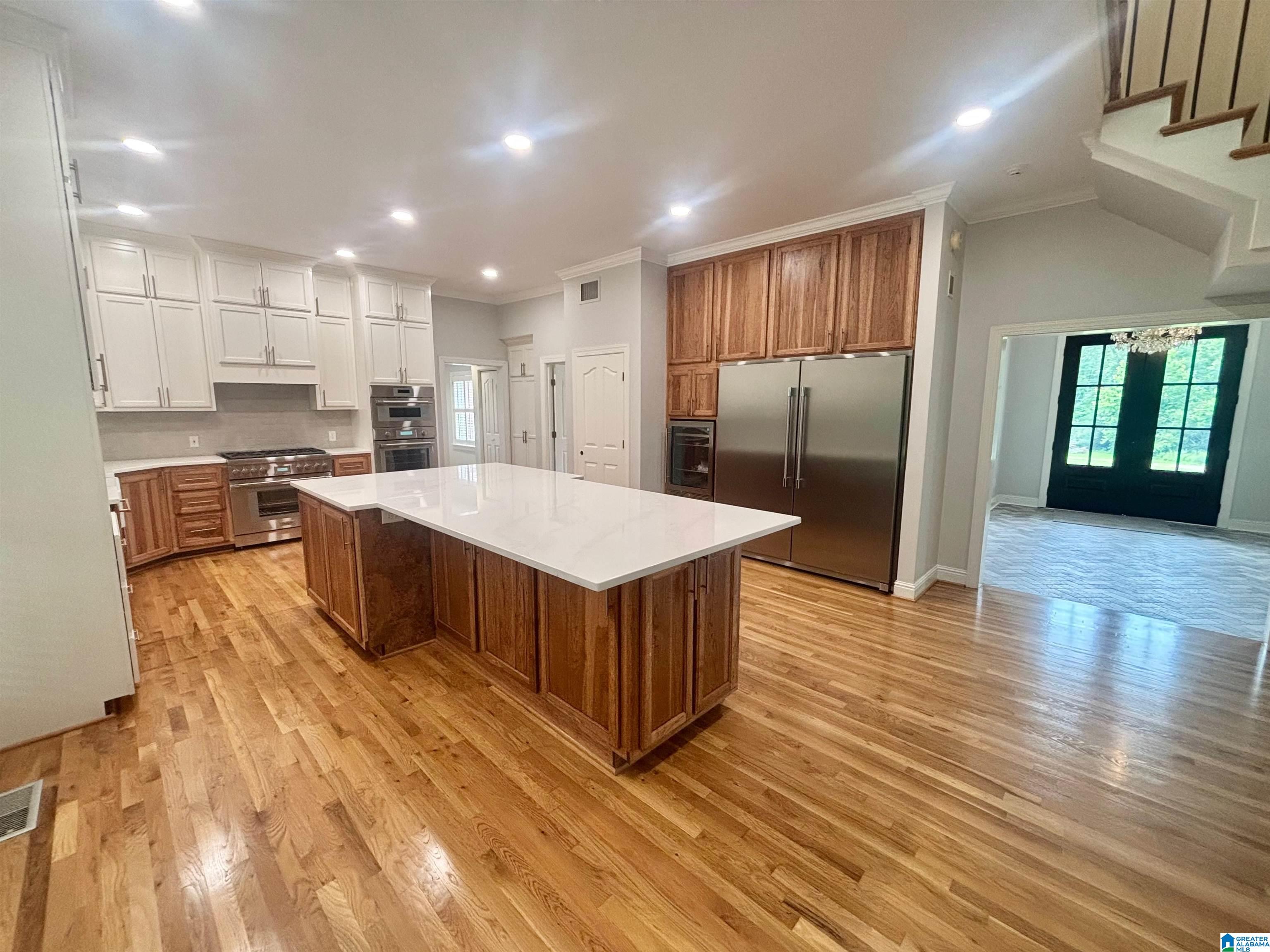 Birmingham, Alabama, 35242, United States, 5 Bedrooms Bedrooms, ,5 BathroomsBathrooms,Residential,Active,1852725