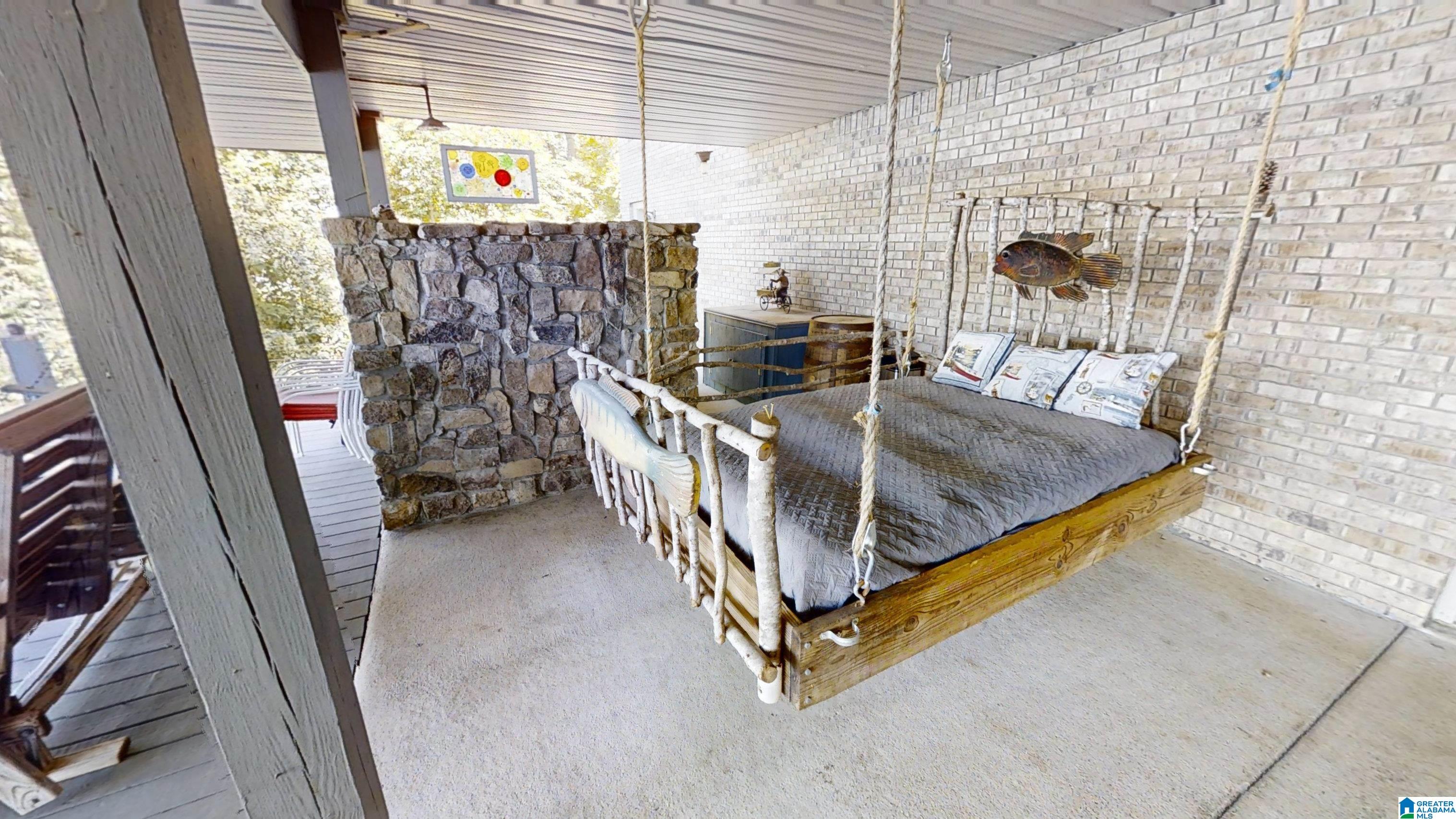 Crane Hill, Alabama, 35053, United States, 5 Bedrooms Bedrooms, ,4 BathroomsBathrooms,Residential,Active,2010198