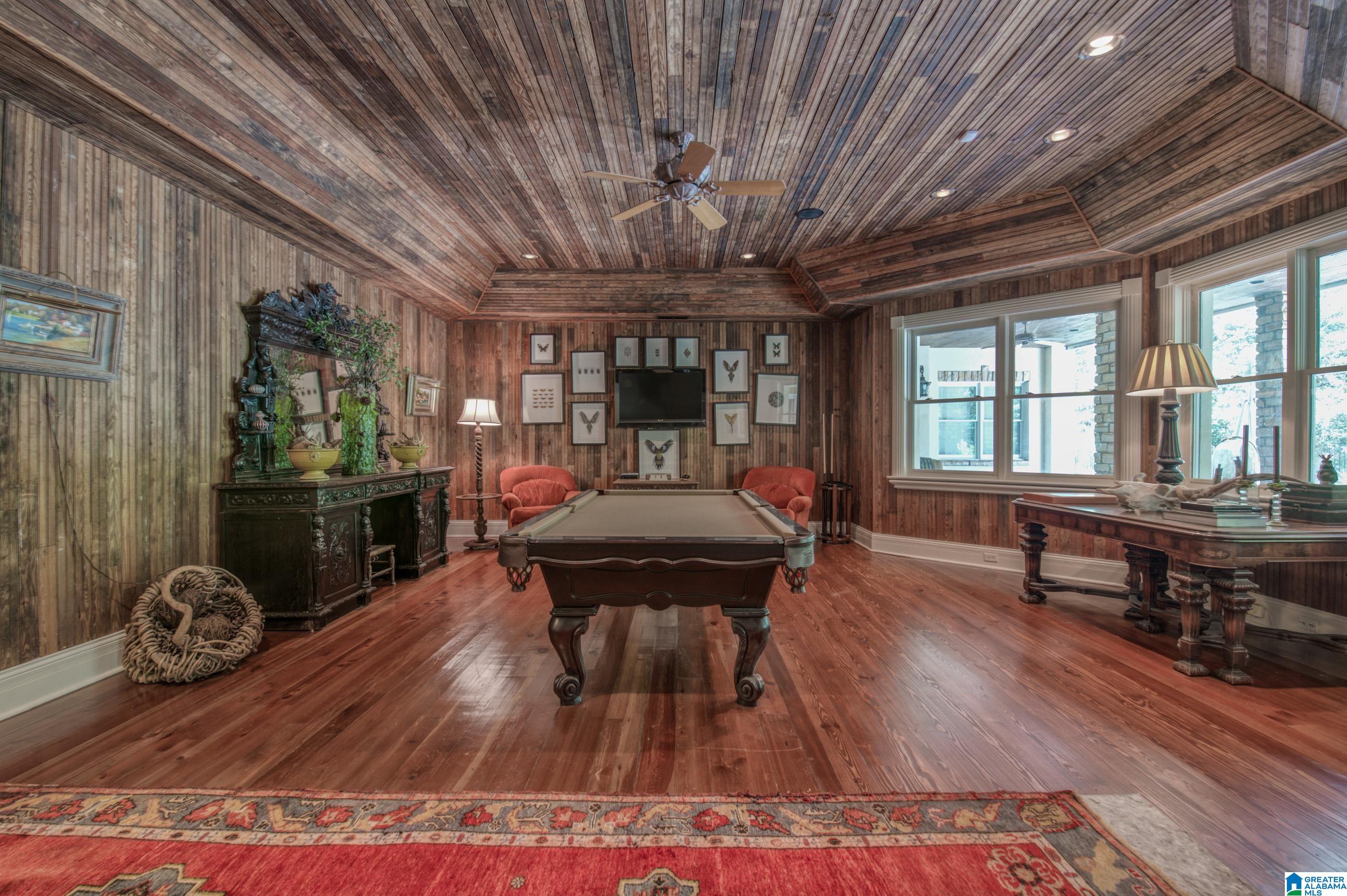 Hoover, Alabama, 35242, United States, 6 Bedrooms Bedrooms, ,8 BathroomsBathrooms,Residential,Active,1711519